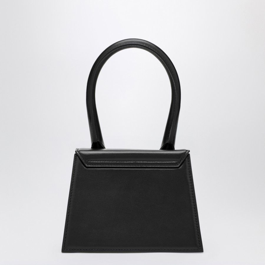 Jacquemus o1d2blof0824 Size: OS / Le Chiquito Moyen Leather Bag Size ONE SIZE - 3 Thumbnail