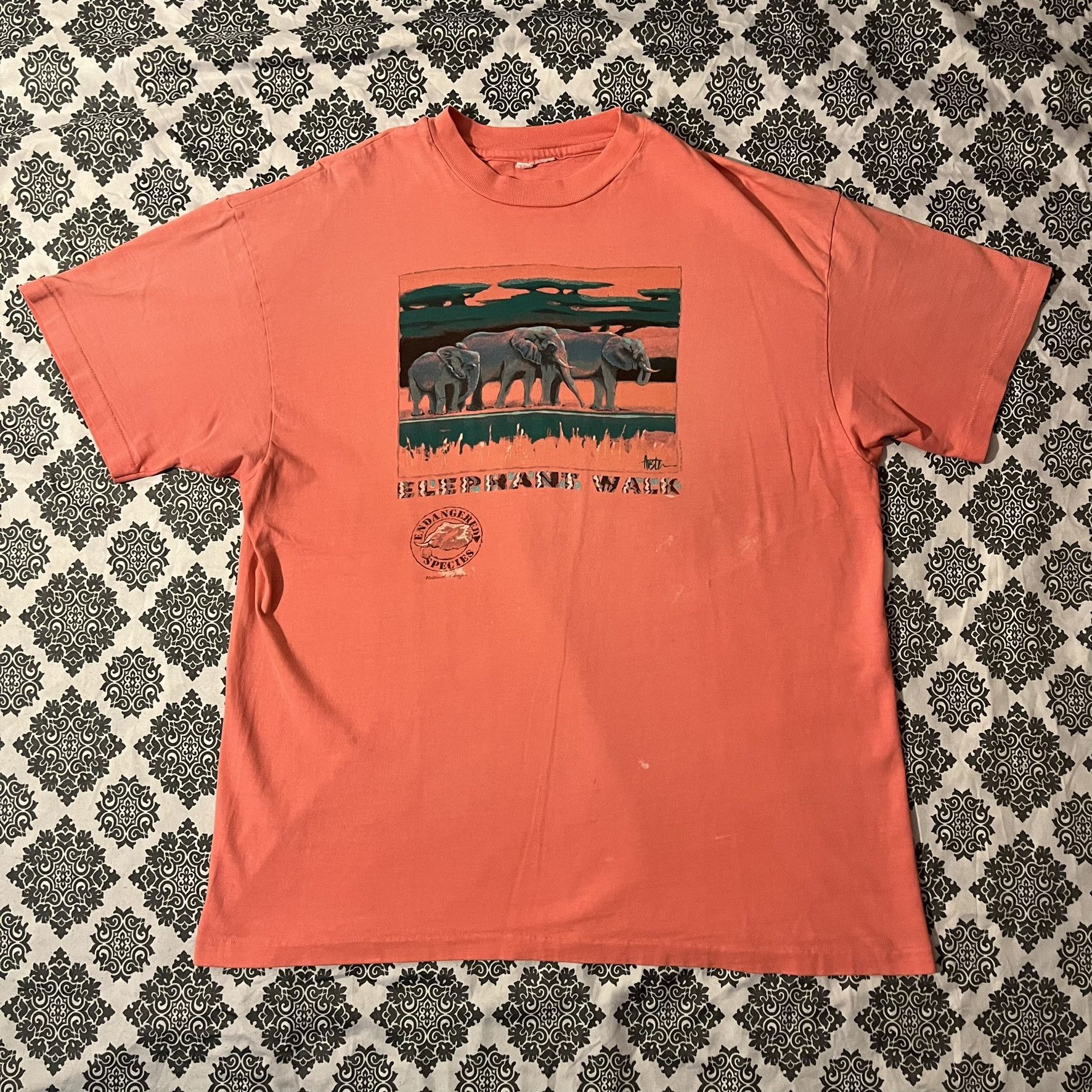 Vintage VTG 90s Elephant Walk Endangered Species Single Stitch Tee Size US XL / EU 56 / 4 - 1 Thumbnail