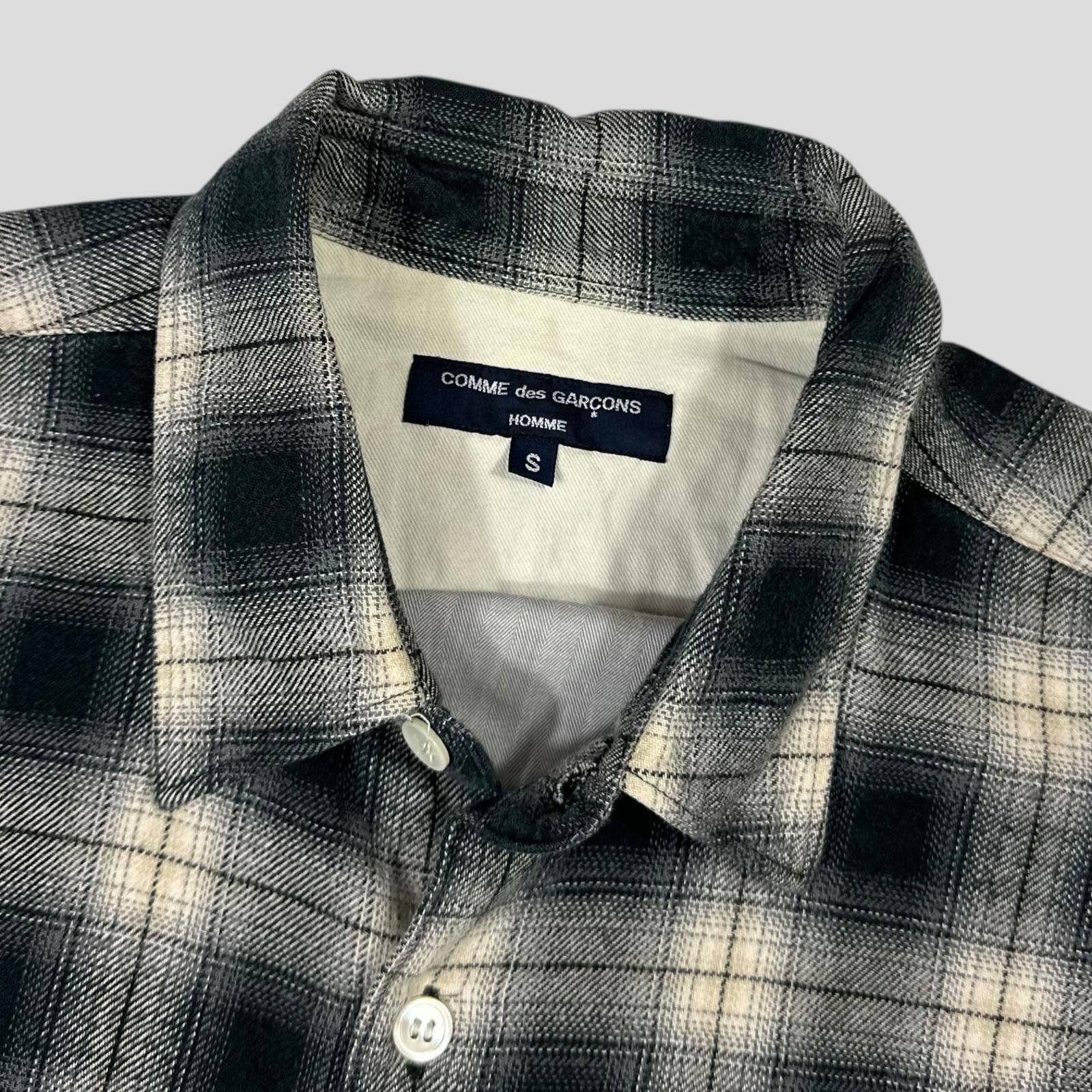 Comme des Garcons Comme Des Garçons Homme 2009 Shadow Plaid Panelled Shirt S/M Size US S / EU 44-46 / 1 - 3 Thumbnail