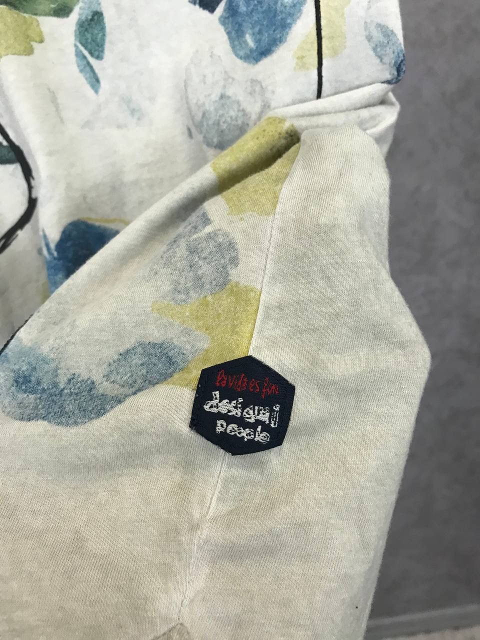 Designer Desigual designer art polo tee Size US S / EU 44-46 / 1 - 7 Thumbnail