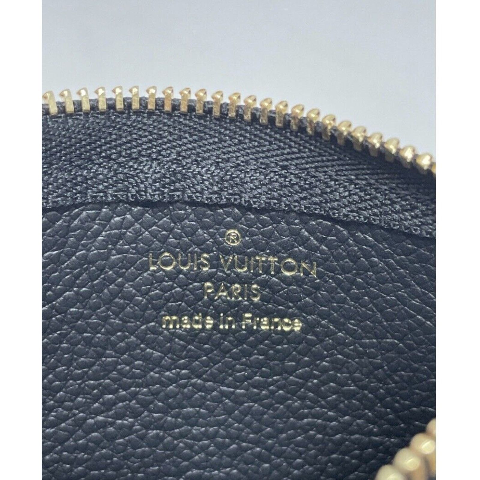 Louis Vuitton Louis Vuitton Bicolor KEY CLES POUCH BNIB Size ONE SIZE - 8 Thumbnail