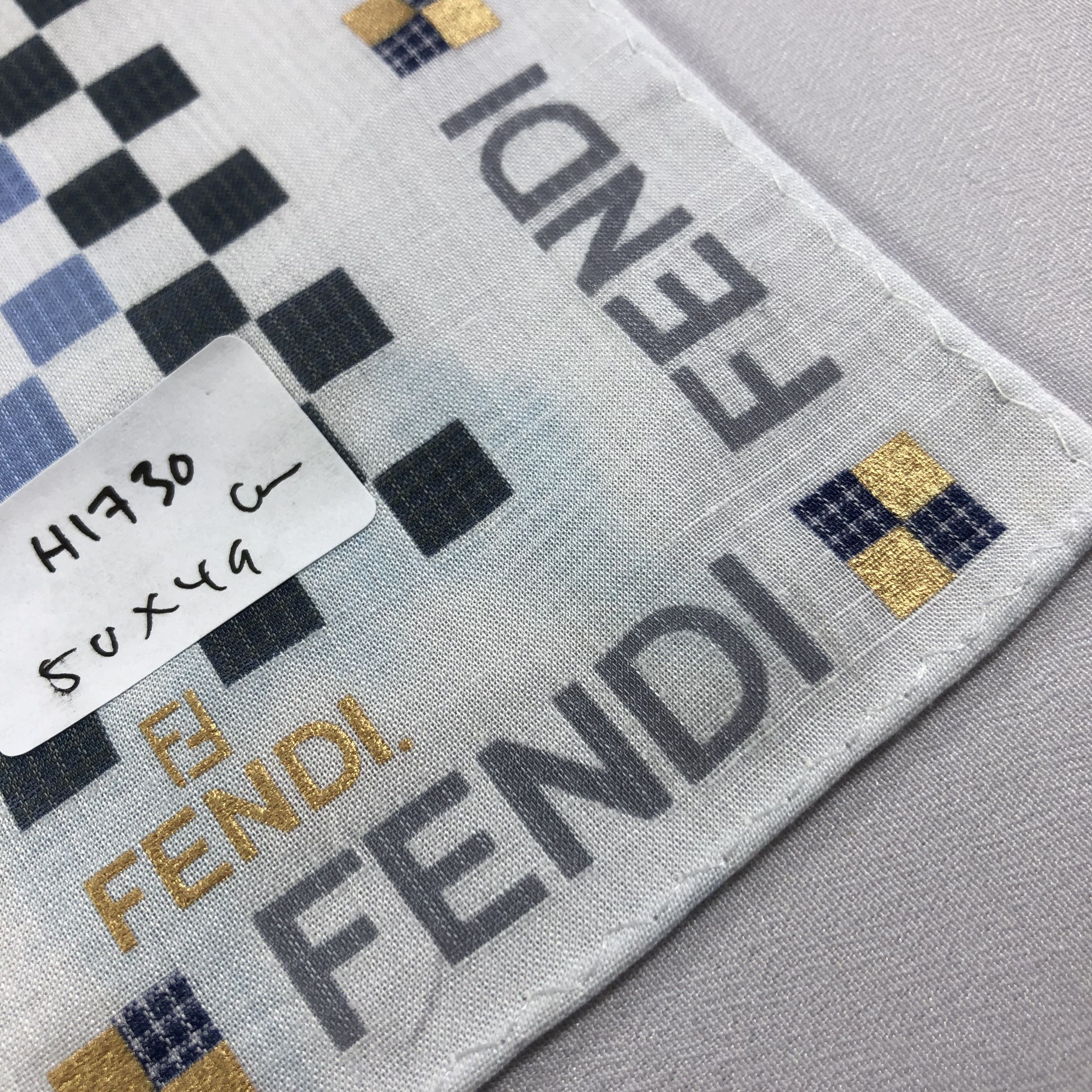 Vintage Fendi Big Logo Handkerchief Neckerchief Bandana H1730 Size ONE SIZE - 6 Thumbnail