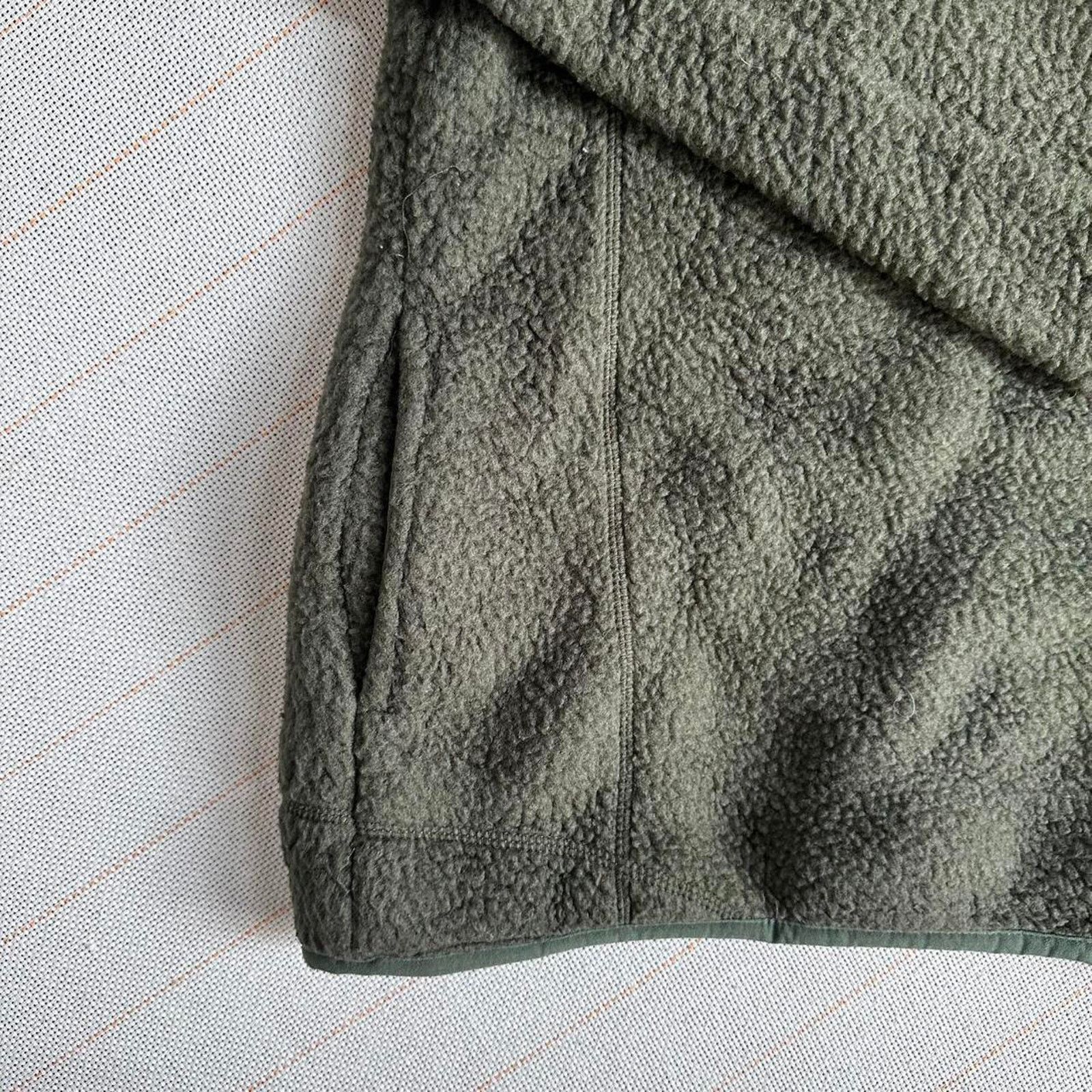 Outdoor Voices Avalanche 1/4 Zip Berber Fleece Pullover Sweater Olive Green Size M / US 6-8 / IT 42-44 - 3 Thumbnail