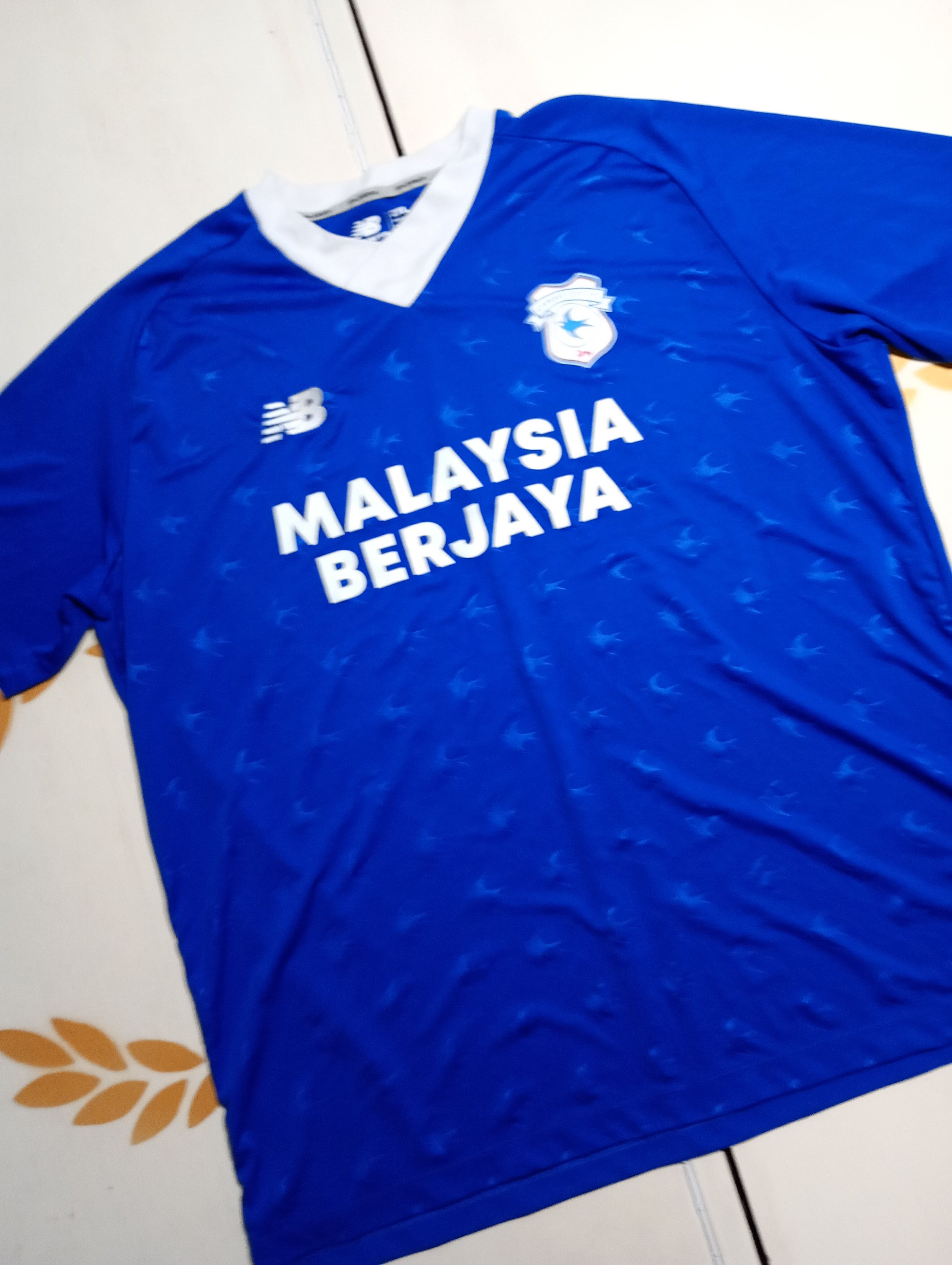 New Balance Cardiff City New Balance Home Jersey 2022-2023 Size US XXL / EU 58 / 5 - 4 Thumbnail