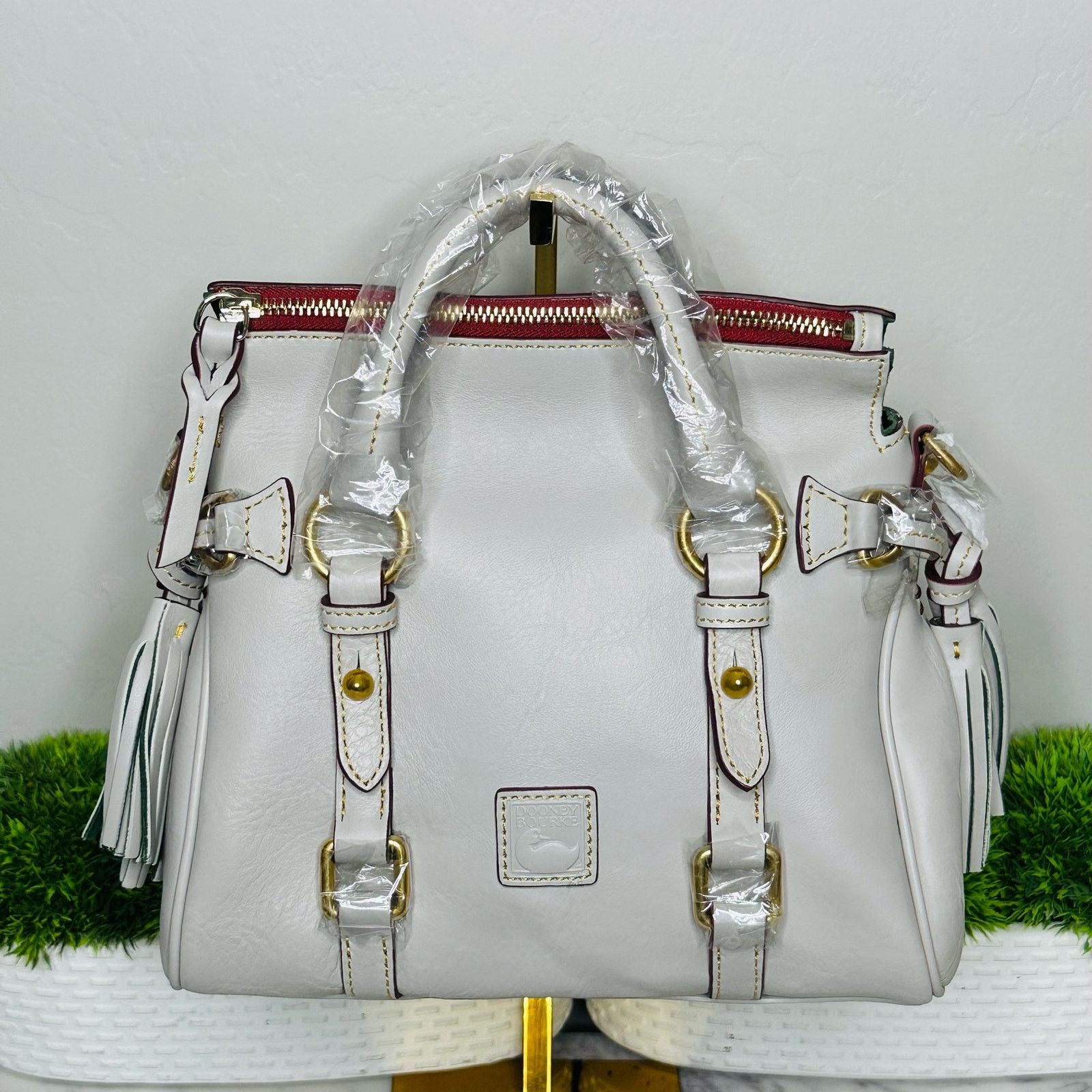 Dooney & Bourke NWT Dooney and Bourke Florentine Micro Satchel Size ONE SIZE - 10 Thumbnail