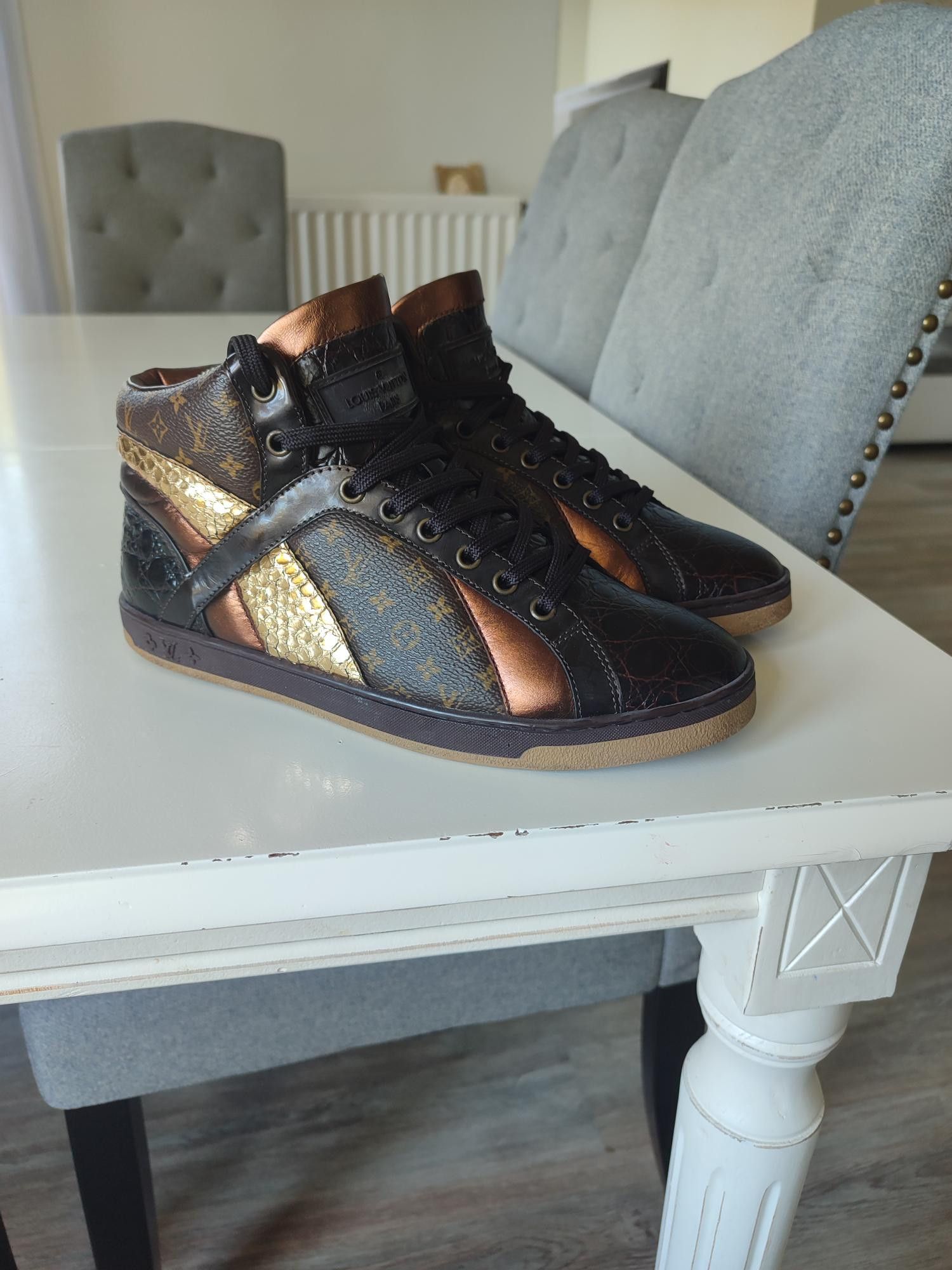 Louis Vuitton BASKETS LOUIS VUITTON SYDNEY HIGHTOP Size US 6 / IT 36 - 8 Thumbnail