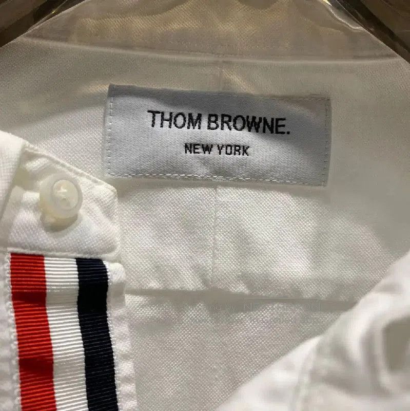 Thom Browne Thom Browne Classic White Cotton Dress Shirt . Size US M / EU 48-50 / 2 - 2 Thumbnail