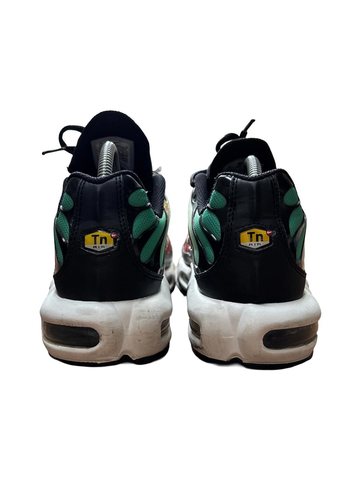 Nike Nike Air Max Plus TN Black Multicolour UK 9.5 Size US 10.5 / EU 43-44 - 4 Thumbnail