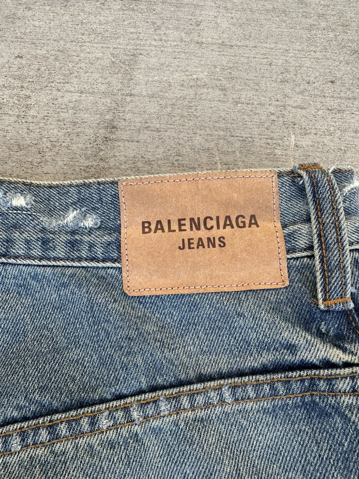 Balenciaga Balenciaga AW21 Ripped Layered Destroyed Baggy Denim Pants Size US 30 / EU 46 - 3 Thumbnail