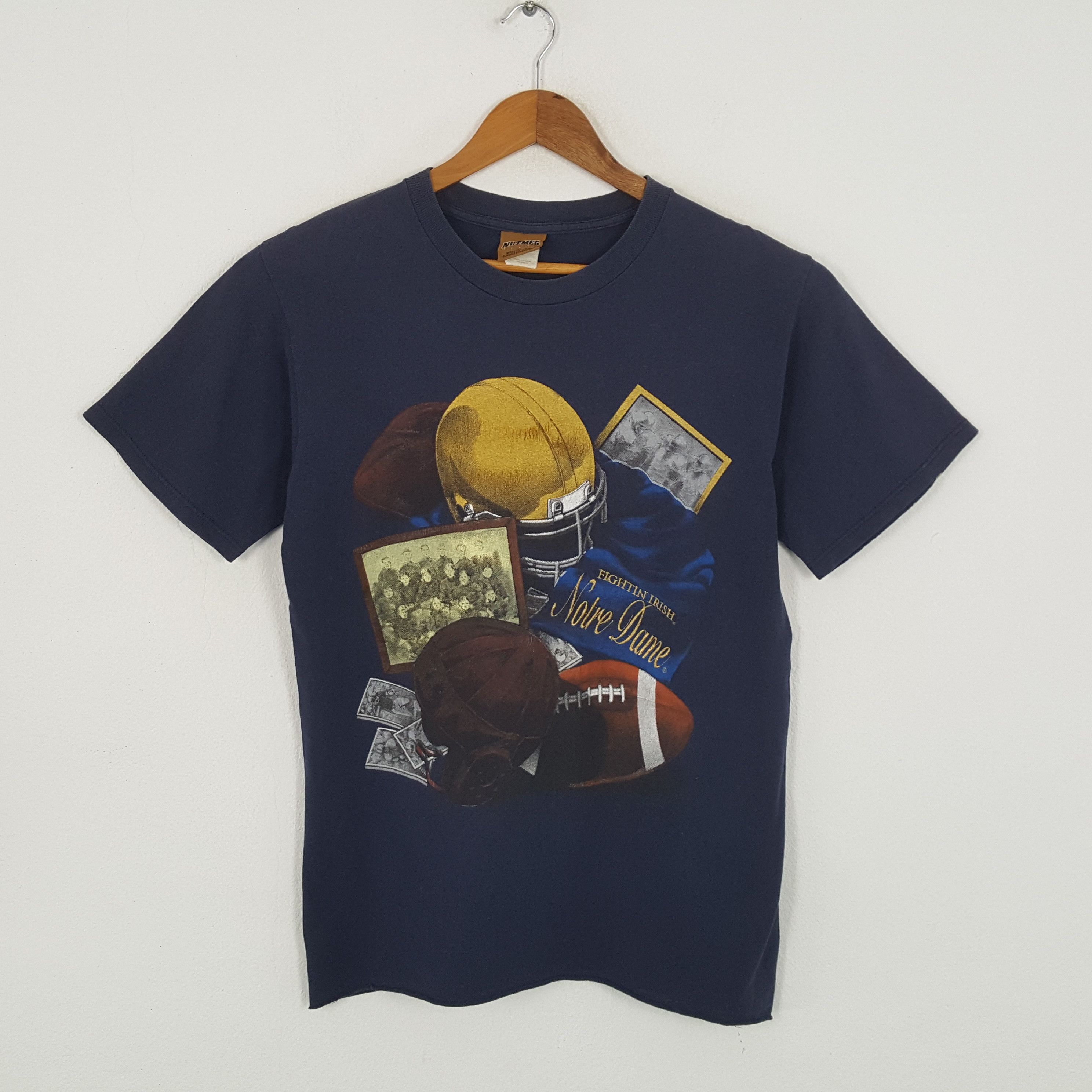 NFL × Nutmeg × Vintage Vintage 90's NOTRE DAME American Football NFL T-Shirts Size US M / EU 48-50 / 2 - 1 Thumbnail