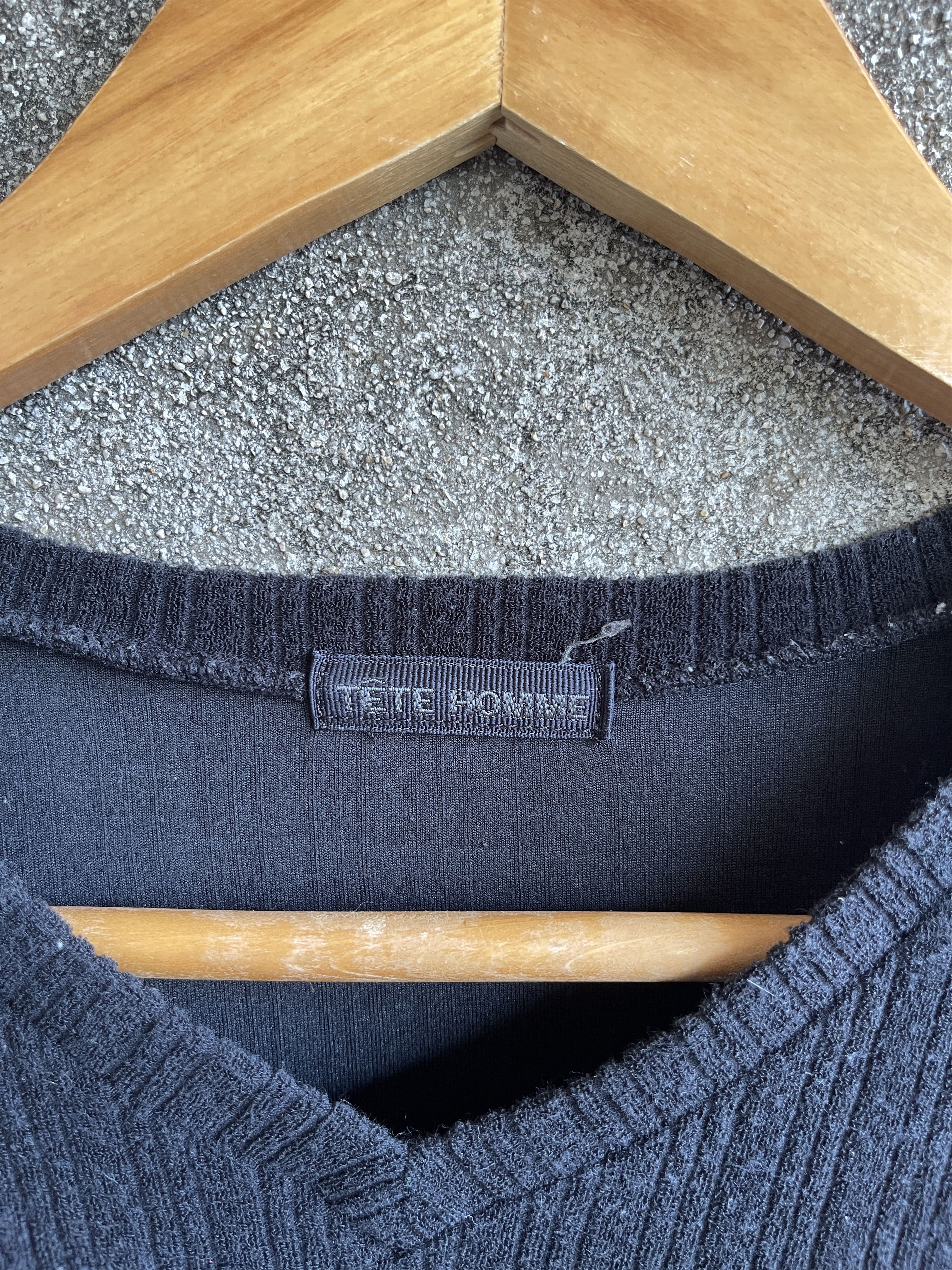 Issey Miyake Vintage’90s🔥TETE HOMME🔥V Neck Black Long Sleeve Tshirt Size US M / EU 48-50 / 2 - 5 Thumbnail