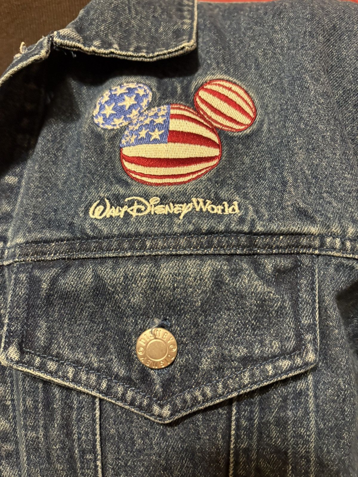 Disney Vintage Disney Denim Jacket Y2k Mickey Mouse USA Grail Size US S / EU 44-46 / 1 - 4 Thumbnail