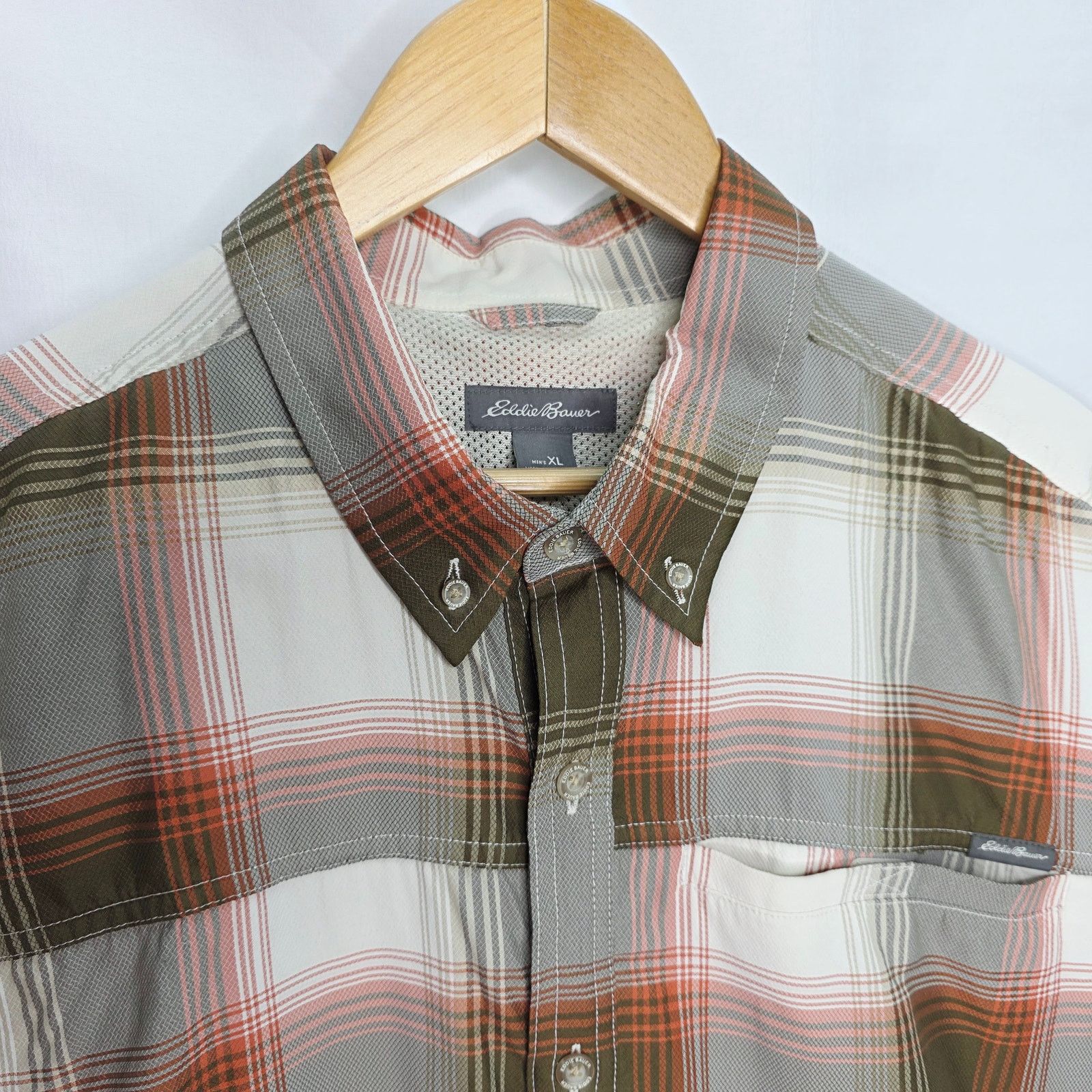 Eddie Bauer Eddie Bauer Brown White Plaid Button Up Short Sleeve Shirt Size US XL / EU 56 / 4 - 5 Thumbnail