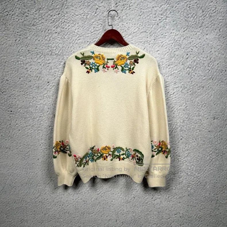 Gucci Gucci Cream Embroidered Sweater with Lantern Sleeves. Size US XL / EU 56 / 4 - 2 Thumbnail