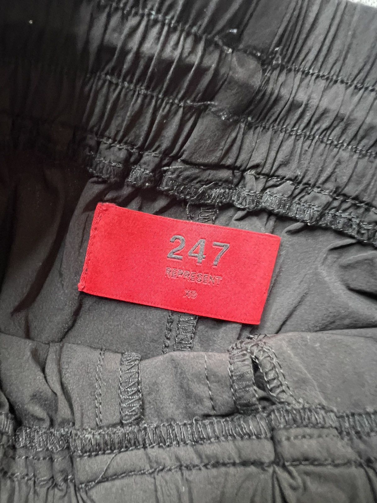 Represent Clo. Represent 247 nylon pants Size US 27 - 8 Thumbnail