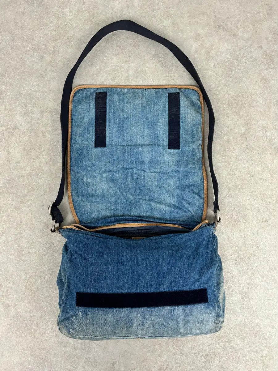 Dolce & Gabbana 2000s Dolce & Gabbana Blue Denim Extreme Shoulder Bag Size ONE SIZE - 6 Thumbnail