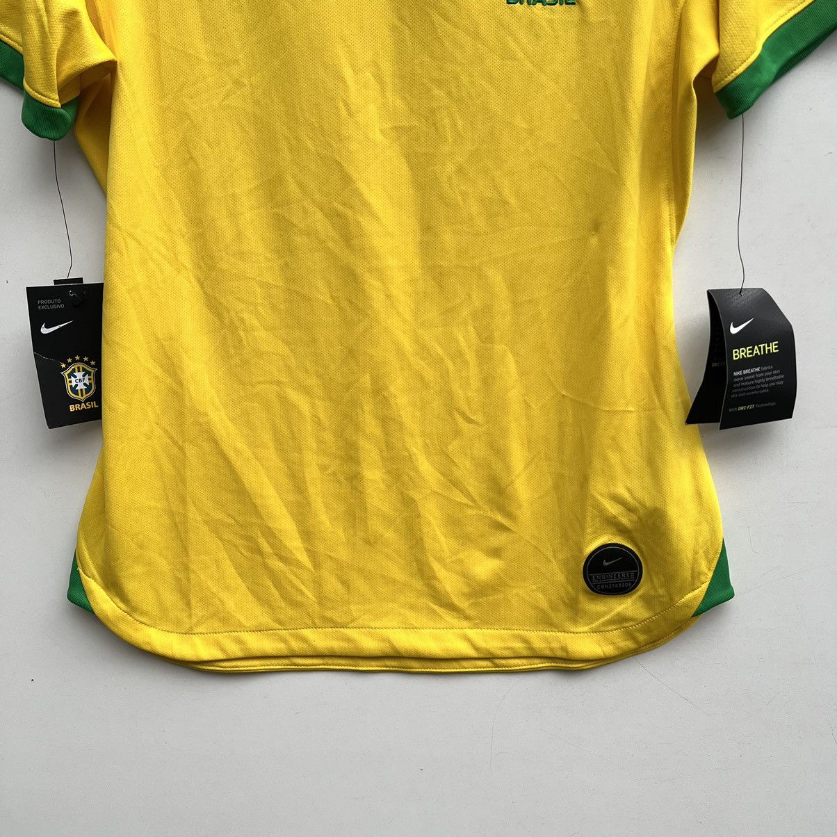 Nike Nike Brazil Home Soccer Jersey 2019-2020 Size M / US 6-8 / IT 42-44 - 3 Thumbnail