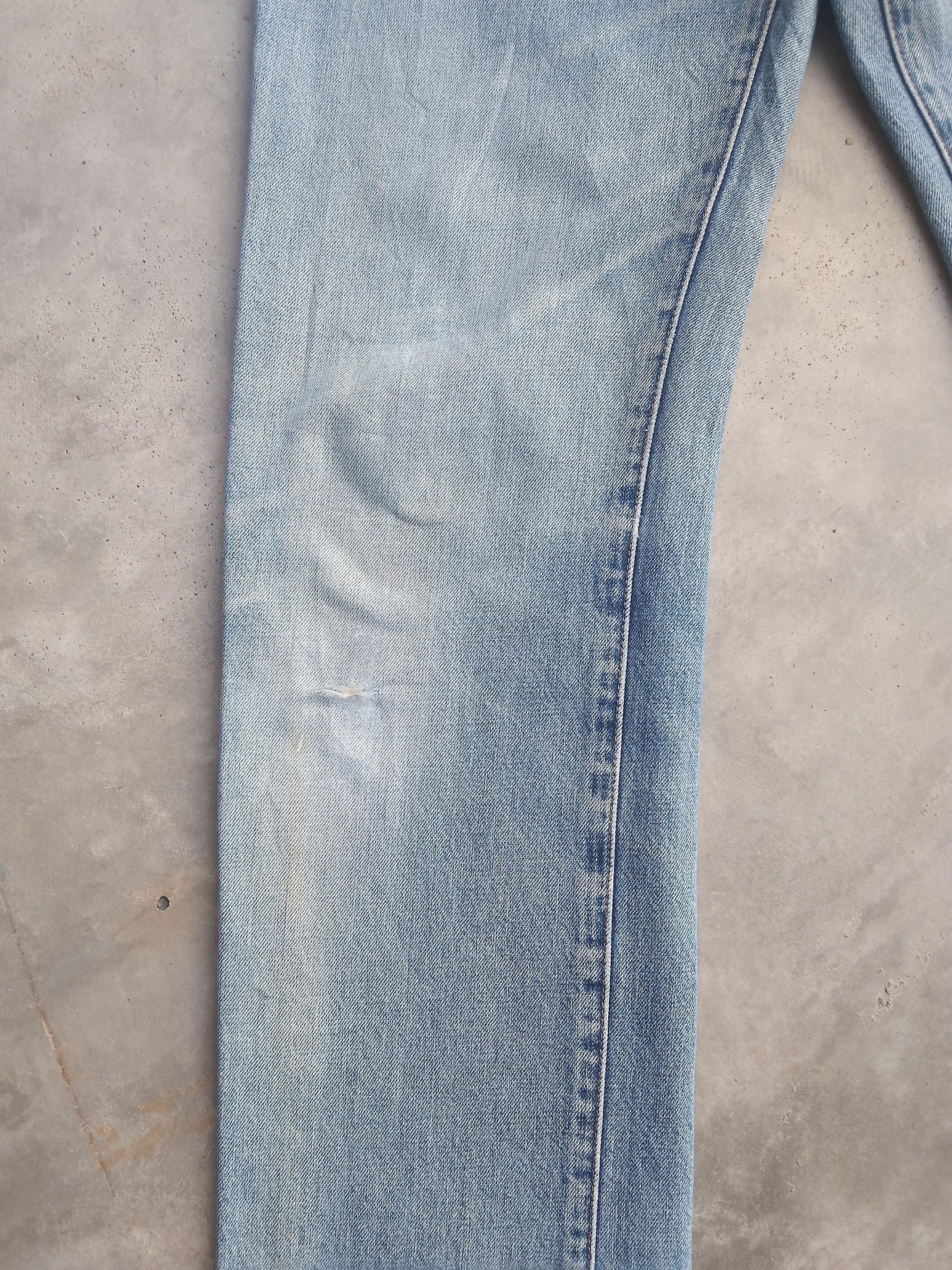 Japanese Brand 90s Vintage Distressed Wrangler Faded Blue Jeans 32x32 Size US 32 / EU 48 - 6 Thumbnail
