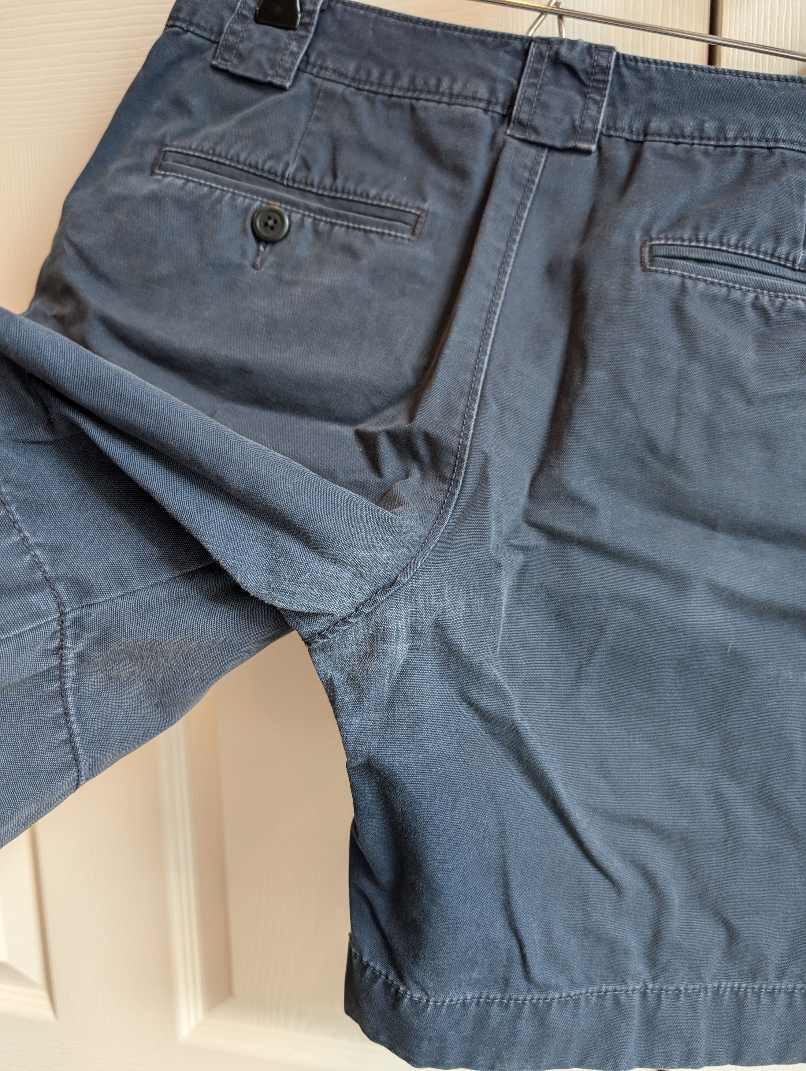 L.L. Bean Signature Washed Chino Shorts Size US 31 - 4 Thumbnail