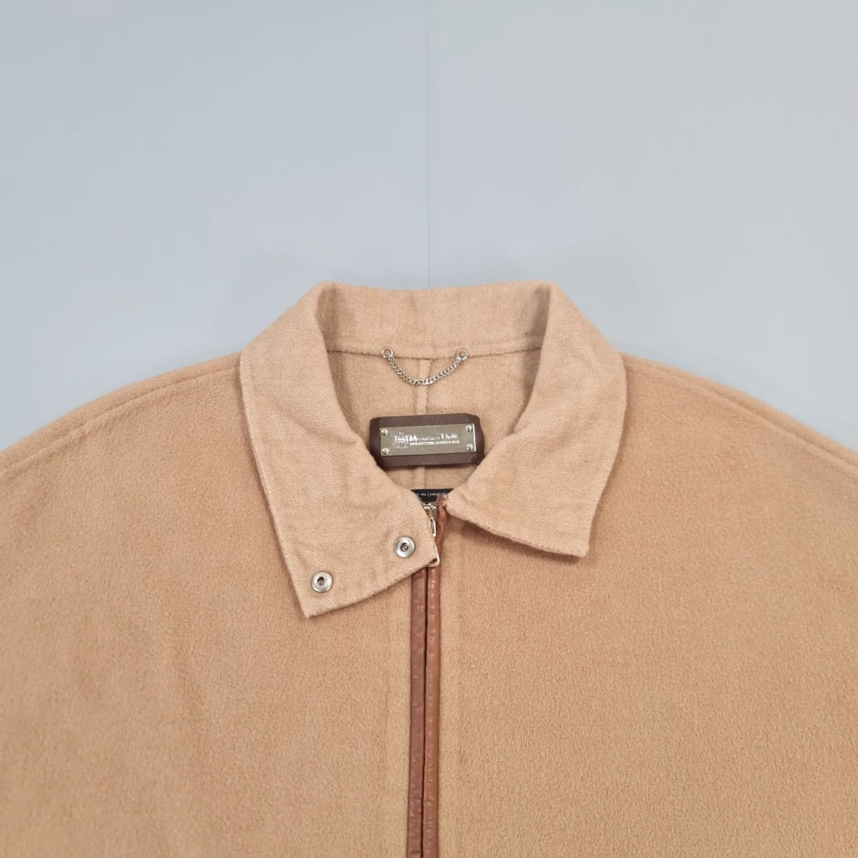 Massimo Dutti Massimo Dutti Womens Poncho Beige Medium Full Zip Wool Flannel Collared Camel Size ONE SIZE - 2 Thumbnail
