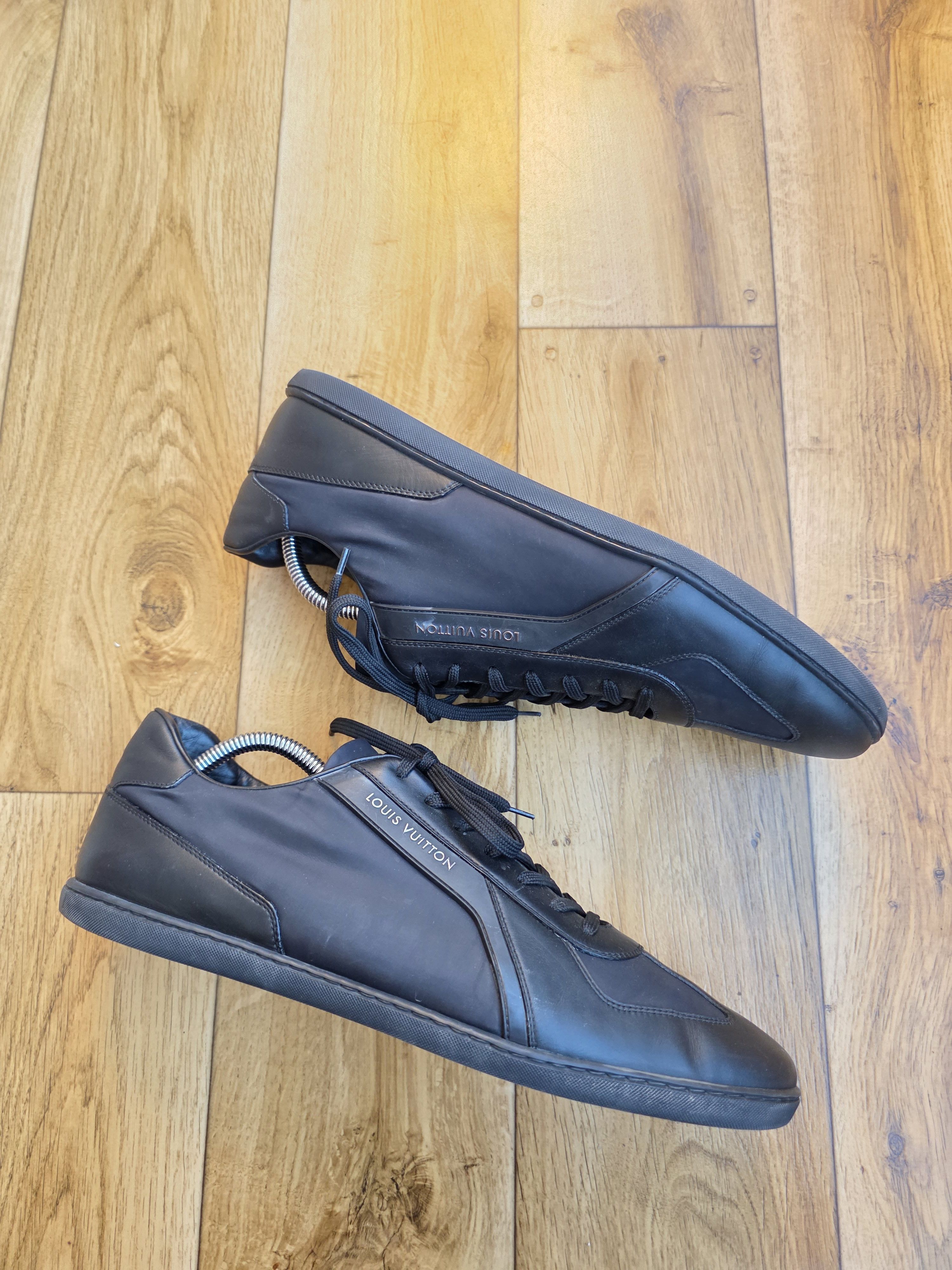 Louis Vuitton LOUIS VUITTON SNEAKERS Size US 11.5 / EU 44-45 - 7 Thumbnail