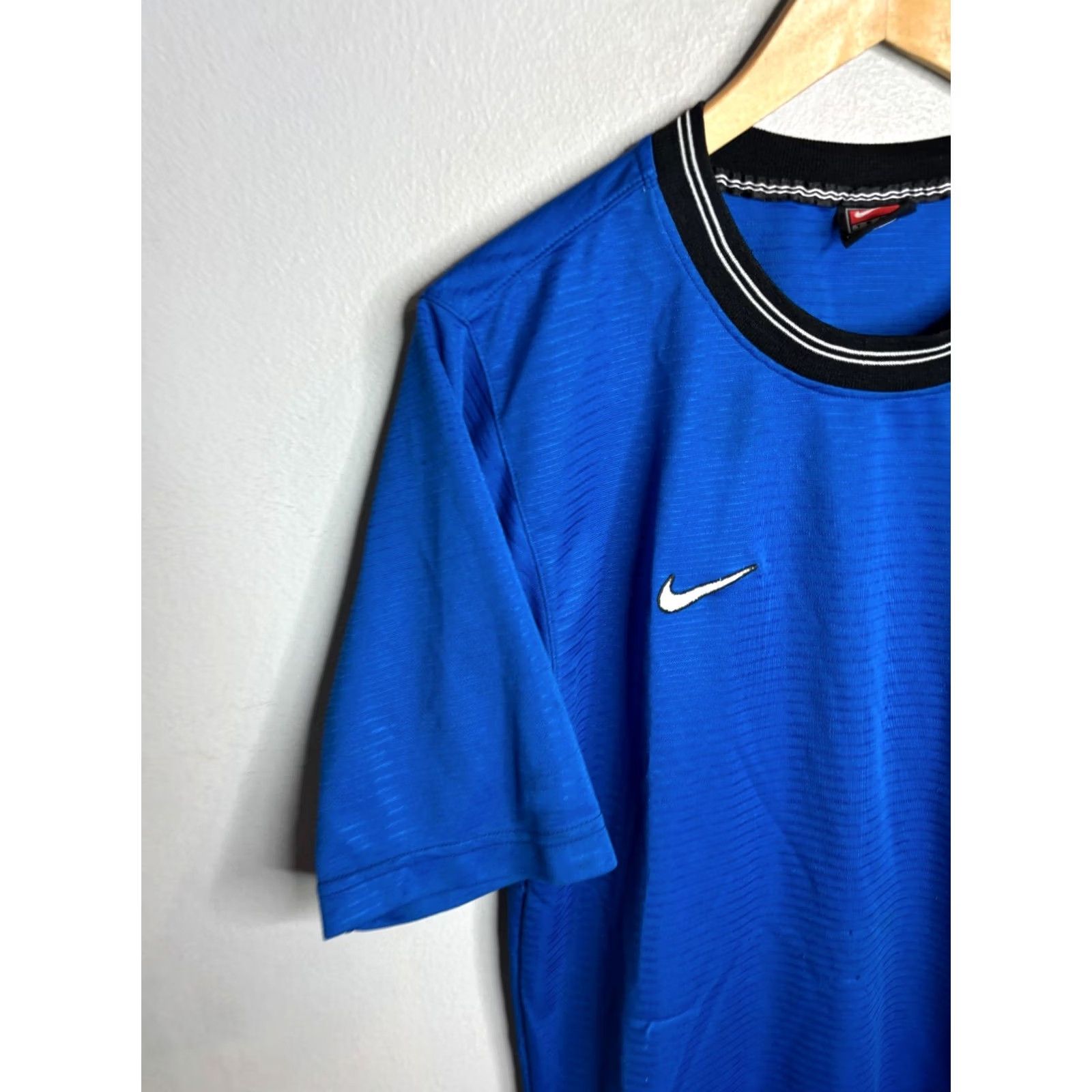 Nike Nike T-Shirt Nike Air 90s Blue Short Sleeve Crew Neck Mens M Regular Cotton Polyester USA Made Vintage 5905 8/10 Icons Logo Graphic Print Size US M / EU 48-50 / 2 - 2 Thumbnail