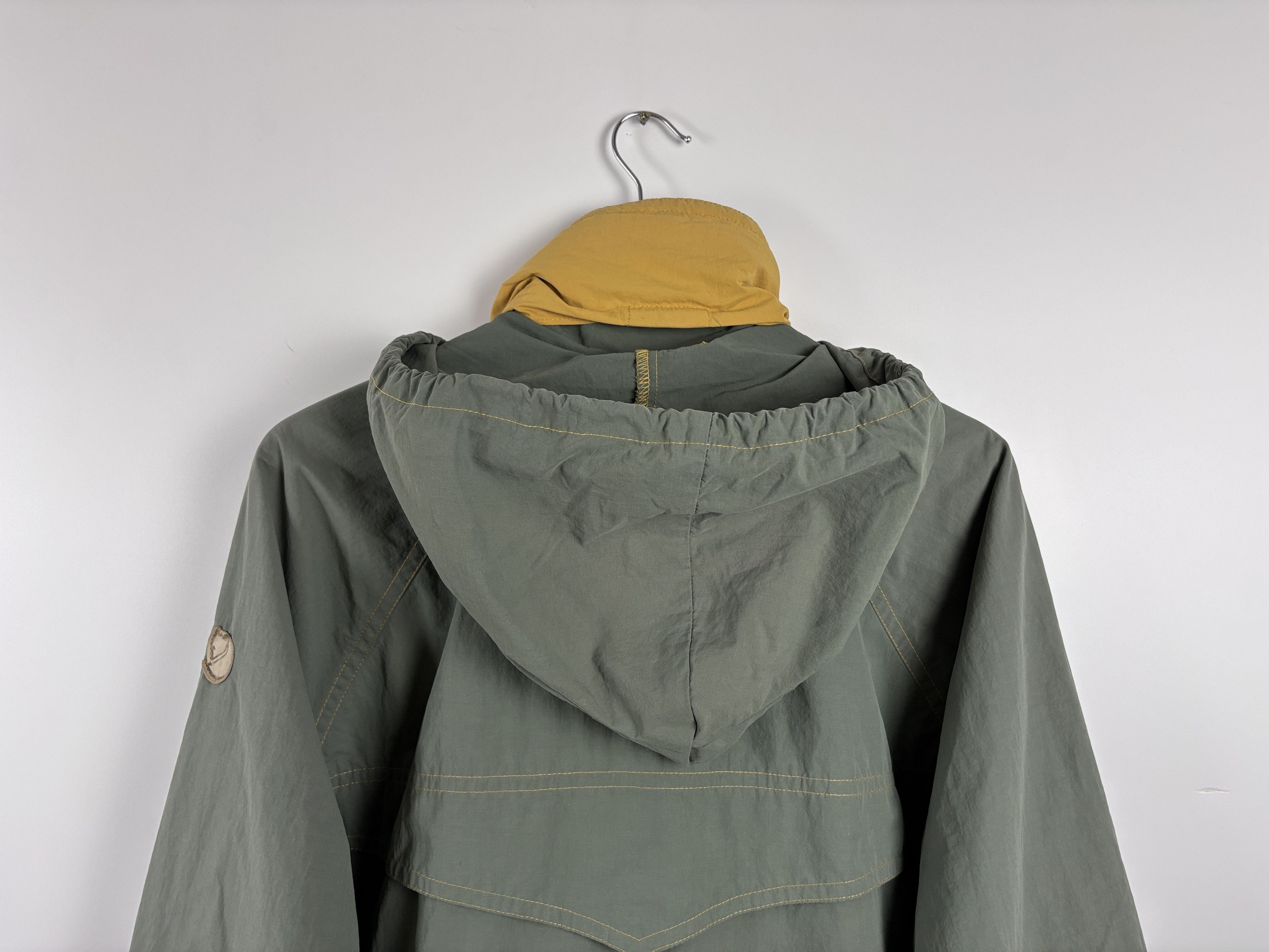Fjallraven × Vintage Vintage 80s Fjallraven Zip Hooded Jacket Khaki Yellow Size L Size US L / EU 52-54 / 3 - 7 Thumbnail