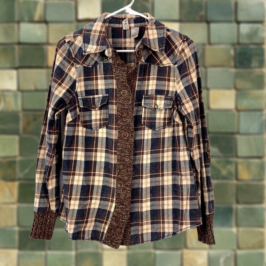 BKE BKE Women's Shirt Plaid Knit Brown Blue Tan/Cream Embellished Small S Chest 36" Boho Western Twilight Bella Swan Twilightcore Grunge Urban? Size S / US 4 / IT 40 - 1 Thumbnail