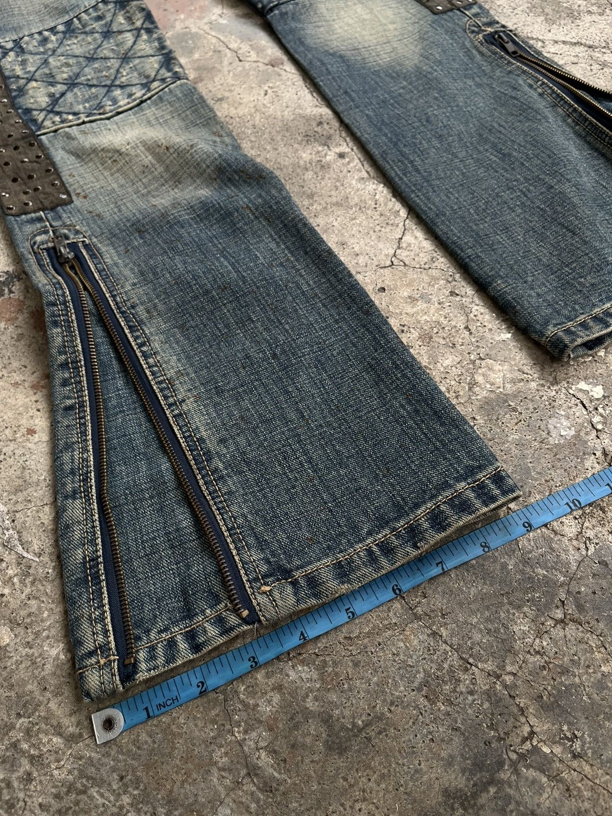 Isamu Katayama Backlash JAPANESE FLARE ZIPPER BOOT CUT DENIM PANTS PUNK STYLE GOTHIC Size US 32 / EU 48 - 19 Thumbnail