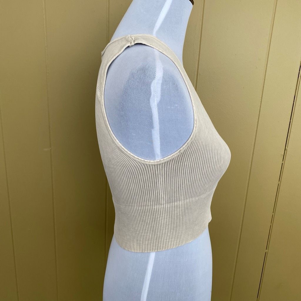 Other Nikibiki women S v-cut ribbed crop tank top cream Size S / US 4 / IT 40 - 5 Thumbnail
