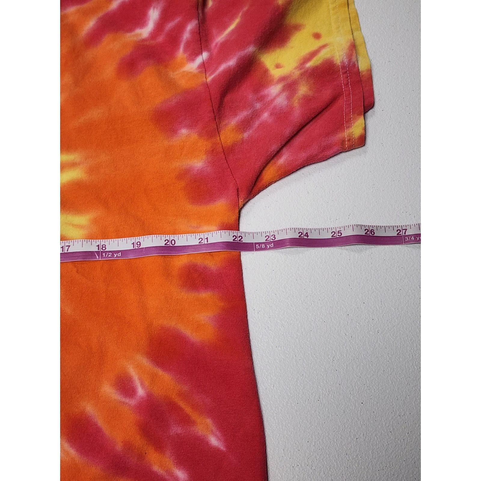 Gildan Joes Crab Shack Shirt Tie-Dye Peace Love Crabs Tee VTG Large Size US L / EU 52-54 / 3 - 6 Thumbnail
