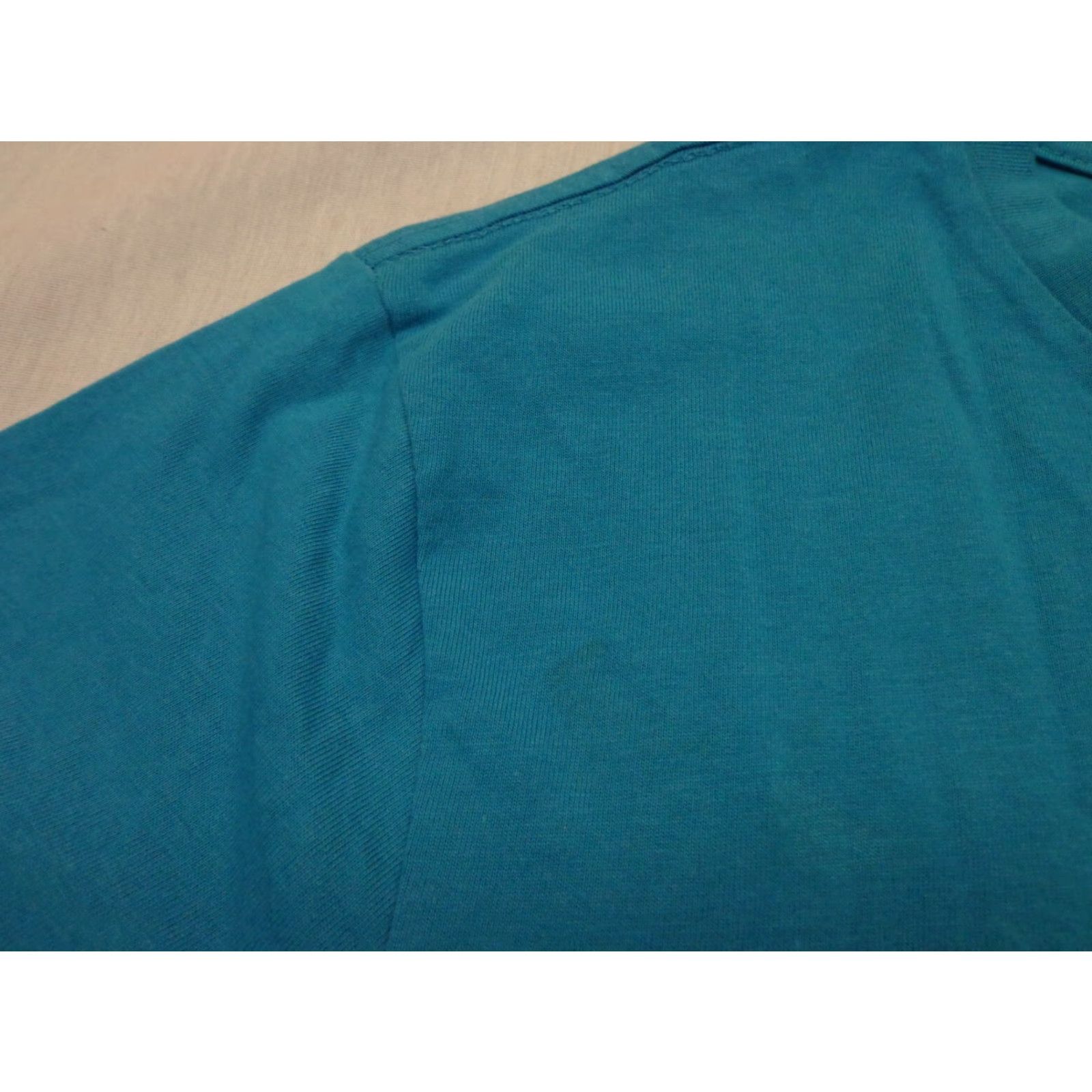 Hurley Hurley T shirt Shirt Men Small New with Defects Blue Crew Neck Short Sleeve Graphic Teal Cotton 806409817986 Size US S / EU 44-46 / 1 - 4 Thumbnail