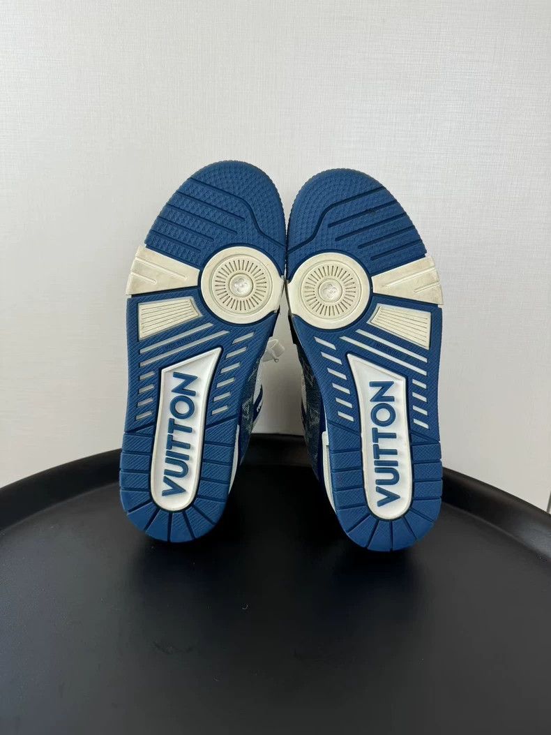 Louis Vuitton Louis Vuitton White and blue denim presbyopic trainer snea Size US 5.5 / EU 38 - 5 Thumbnail
