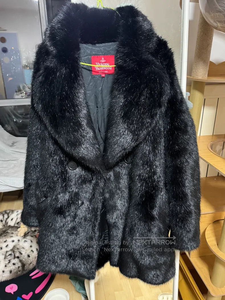 Vivienne Westwood Vivienne Westwood size 00 Limited Edition Eco-Friendly Fur Size S / US 4 / IT 40 - 1 Thumbnail