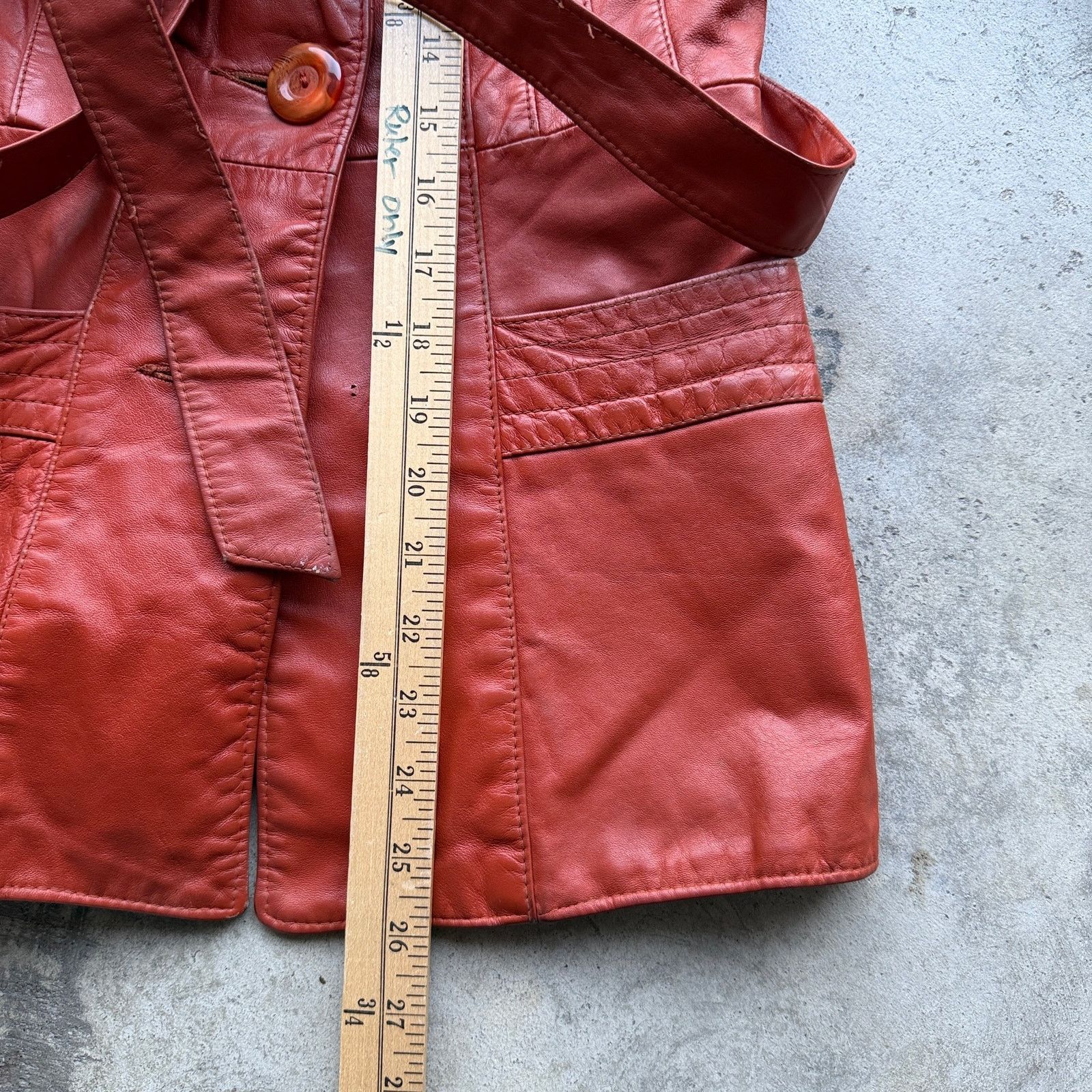 Other Beautiful Vintage 70s CNF Rust Leather Belted Jacket Women Size L / US 10 / IT 46 - 7 Thumbnail