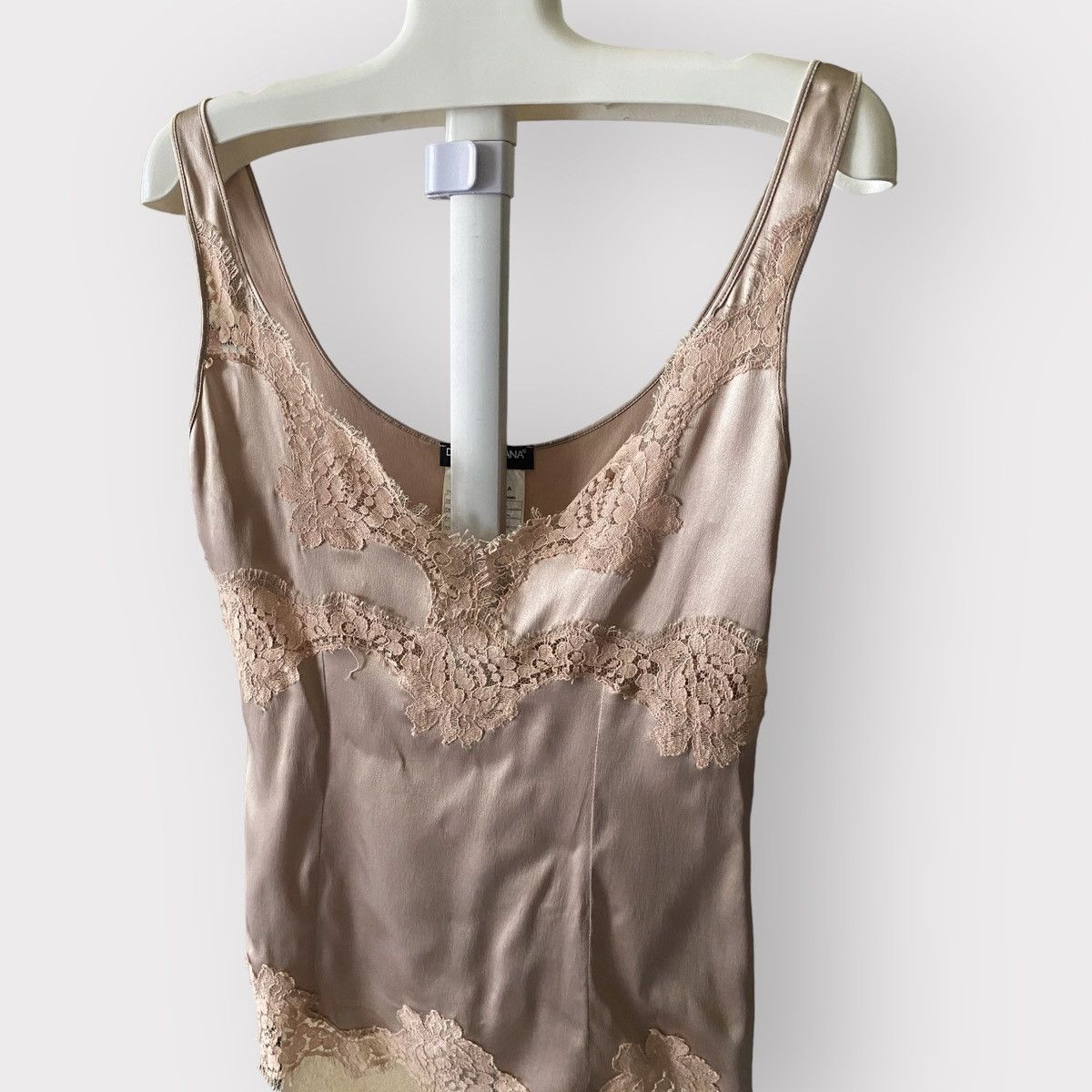 Dolce & Gabbana Dolce & Gabbana Lace Silk Camisole Top Size M / US 6-8 / IT 42-44 - 2 Thumbnail