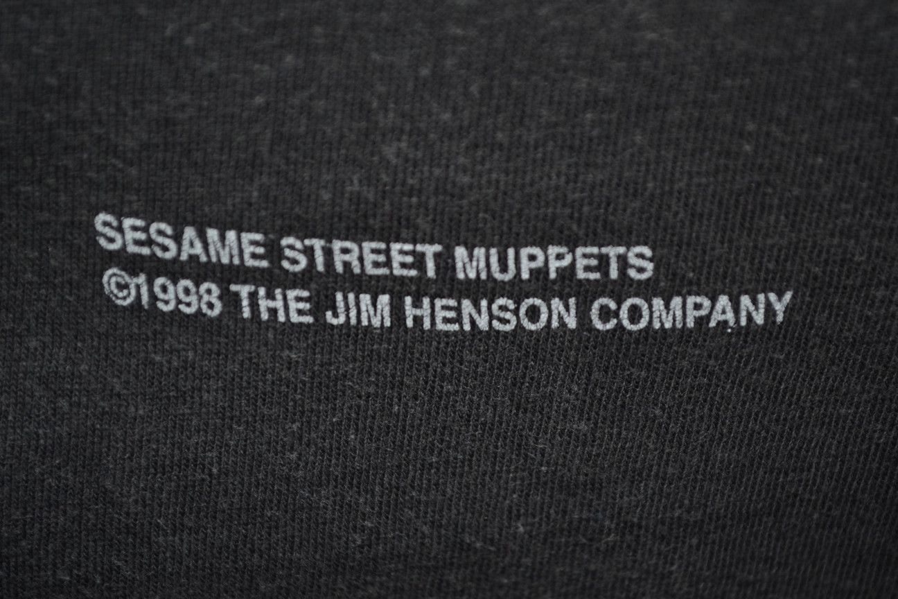 Cartoon Network Vintage 1998 Sesame Street Muppets Bert and Ernie Black Tee Size US L / EU 52-54 / 3 - 10 Thumbnail