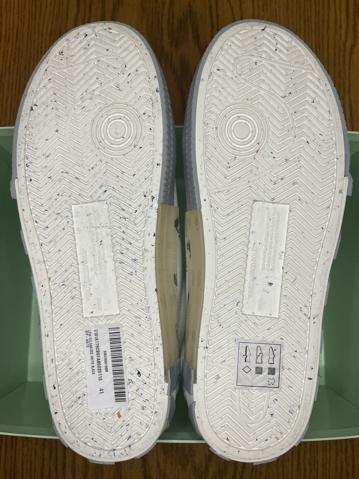 Off-White Off-White Vulcanized Low-Top Sneaker Size US 8 / EU 41 - 6 Thumbnail