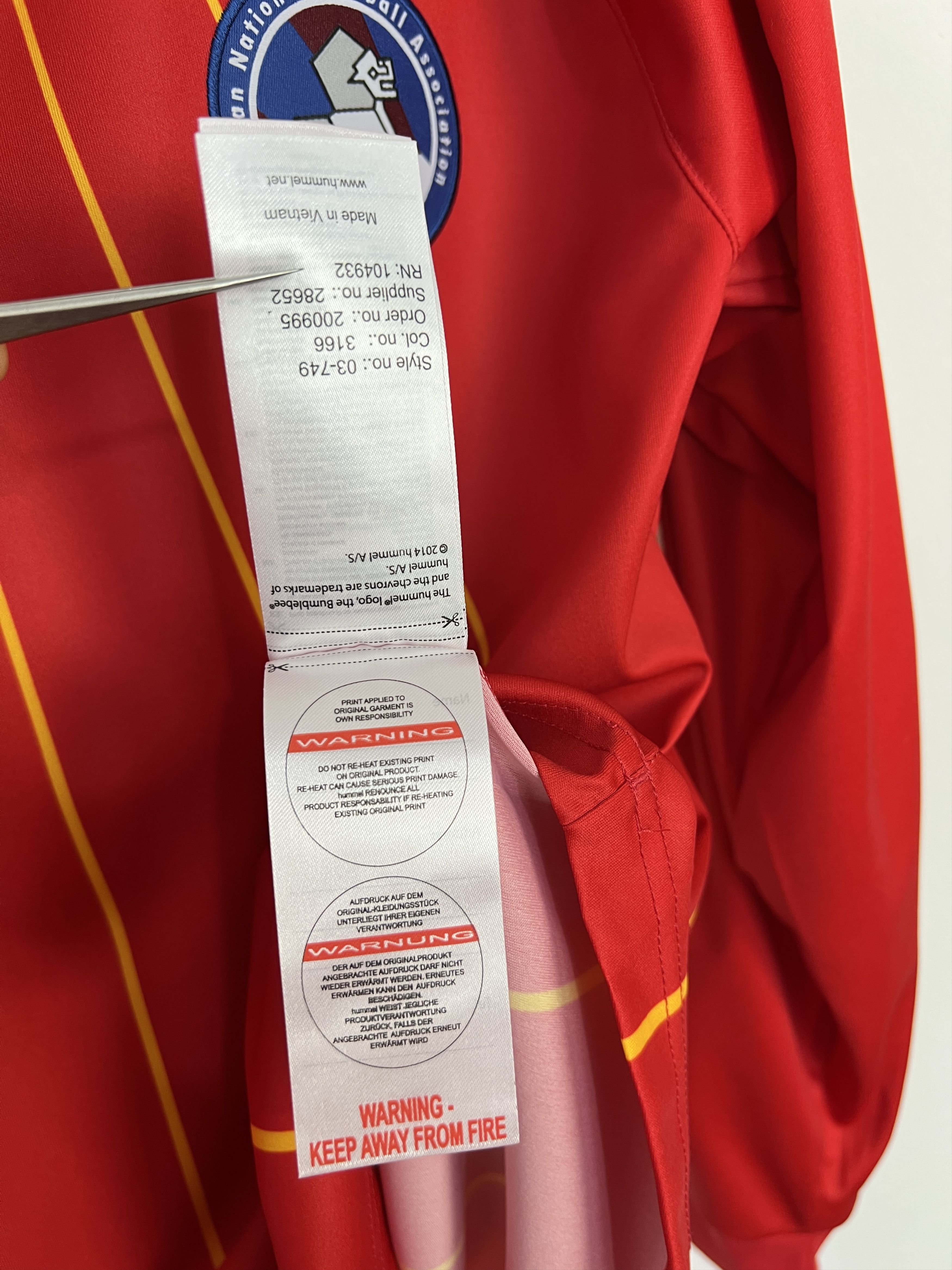 Hummel Tibet Home football shirt 2006 Long Sleeve Jersey Hummel Size US M / EU 48-50 / 2 - 10 Thumbnail
