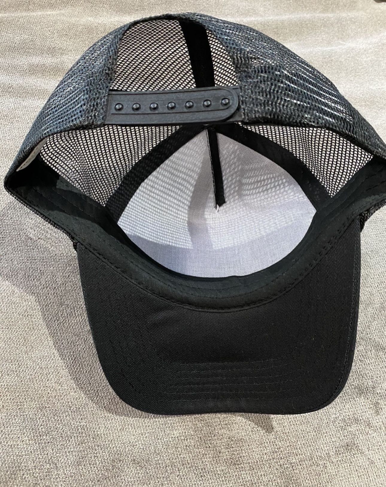 Other Unisex “Love Kills” Trucker Hat Size ONE SIZE - 2 Thumbnail