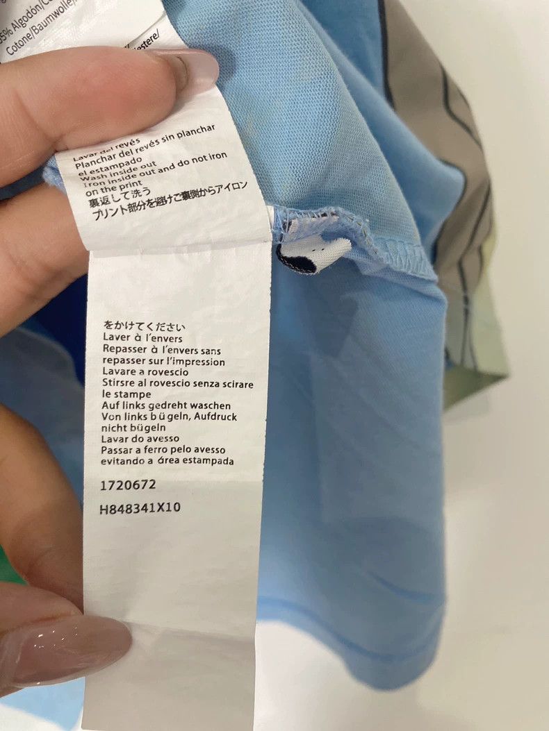 Loewe LOEWE X Totoro co-branded sky blue short sleeve T-shirt Size S / US 4 / IT 40 - 7 Thumbnail