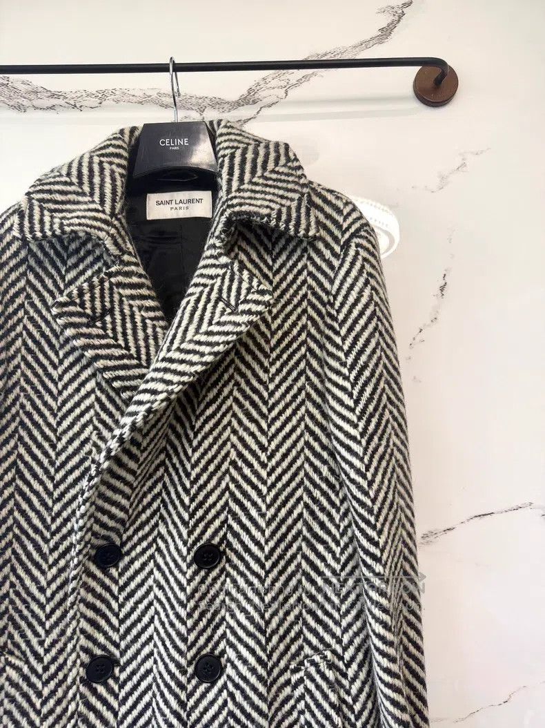 Saint Laurent Paris Saint Laurent Paris Black and White Herringbone Woolen Coa Size US S / EU 44-46 / 1 - 2 Thumbnail