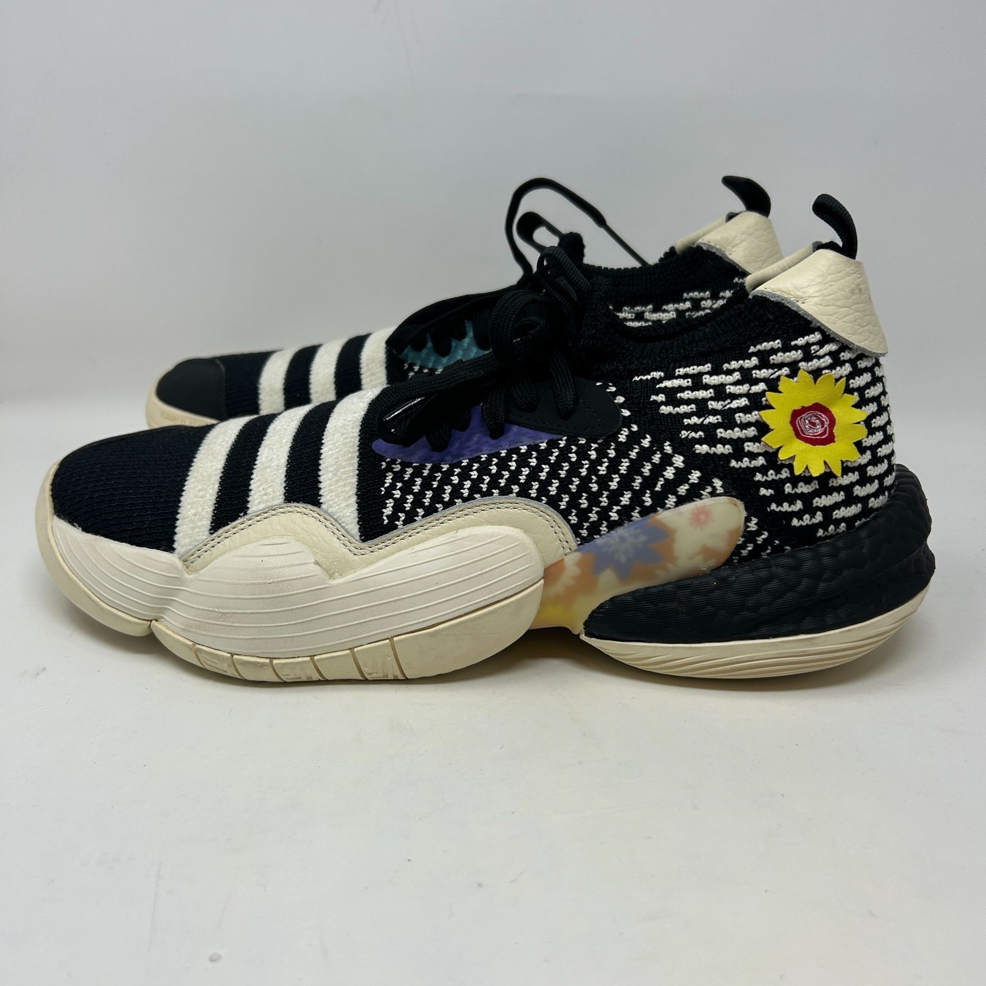 Adidas Adidas Trae Young 2 'Flowers' Black Ivory BasketballIG2590 Size US 10.5 / EU 43-44 - 1 Thumbnail
