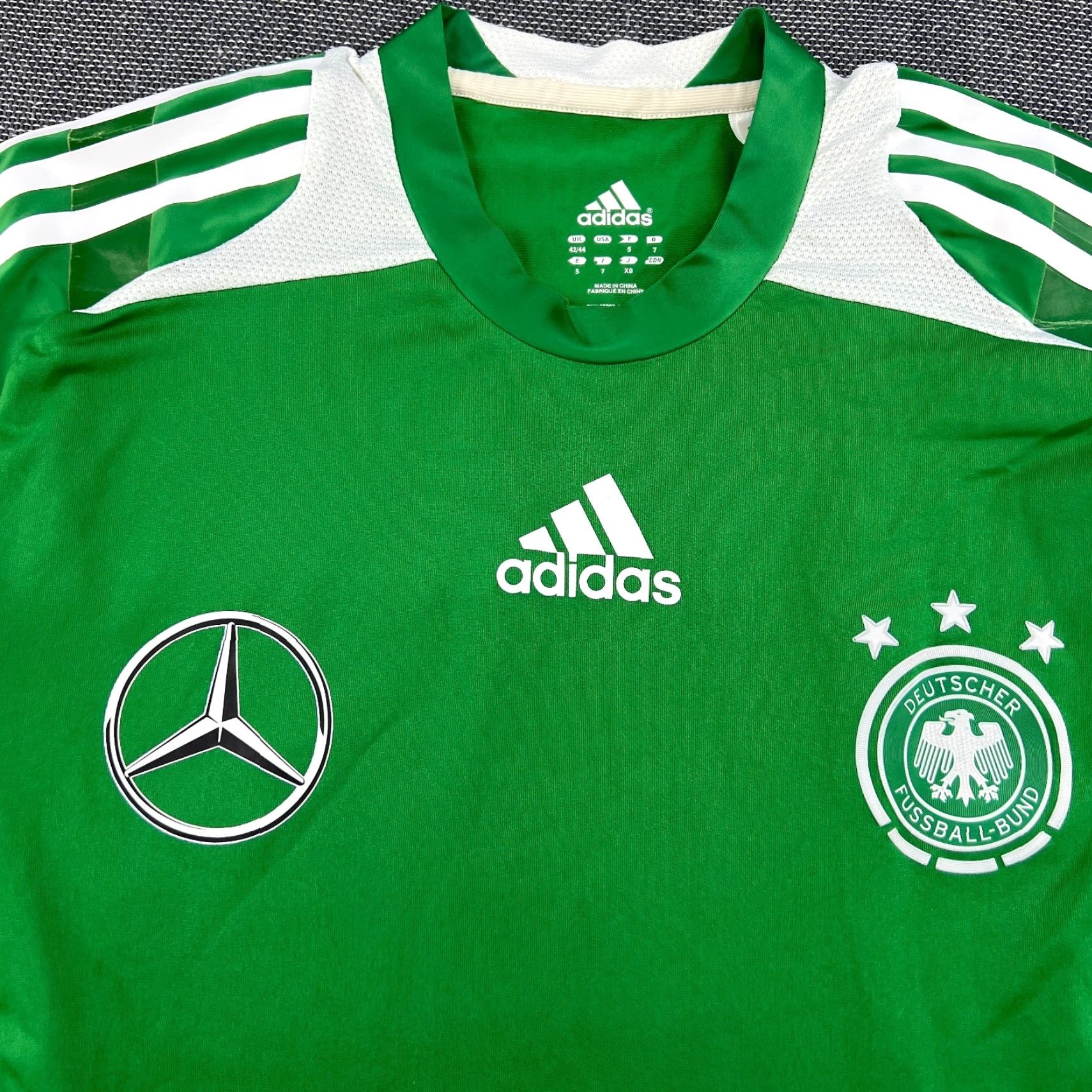Adidas adidas Germany 2012 2013 Training Player Issue Football Jersey Short Sleeve Size 5 Green T-Shirt Mens Jersey Quick Dry Techfit Size US S / EU 44-46 / 1 - 7 Thumbnail