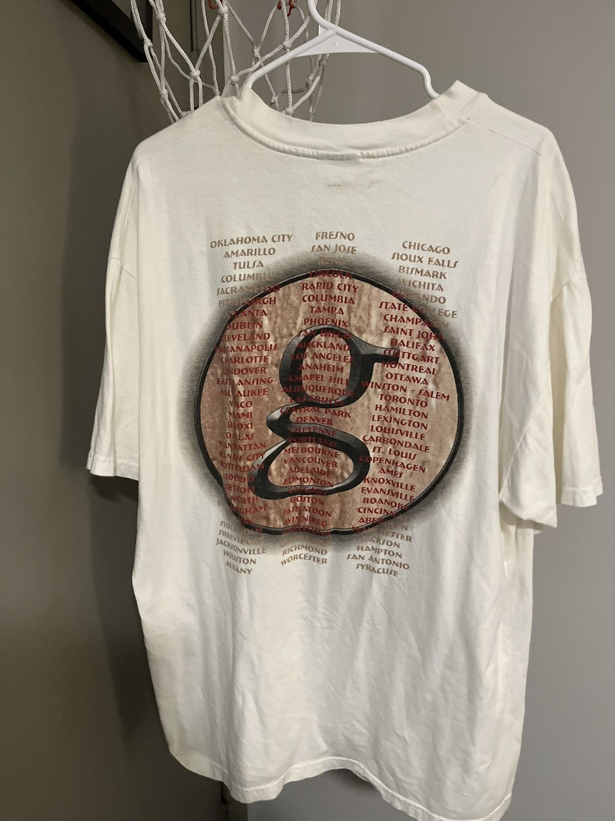 Band Tees × Vintage Garth Brooks Vintage Tee Shirt Size US XL / EU 56 / 4 - 2 Thumbnail