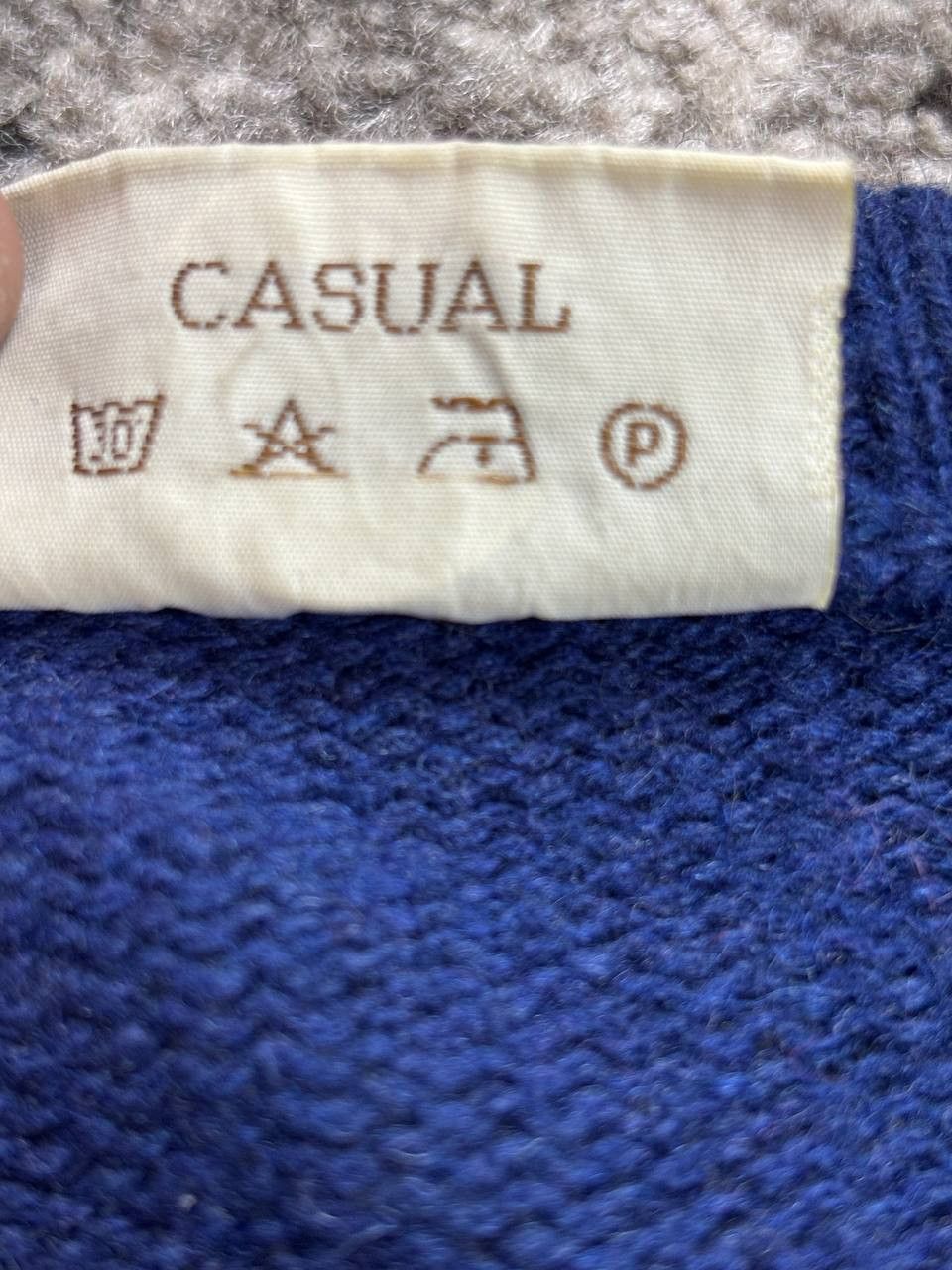 Vintage Vintage MacBallantain's 100% Wool Plaid Sweater Blue Size US L / EU 52-54 / 3 - 9 Thumbnail