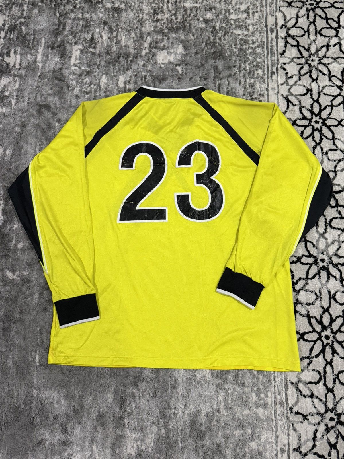 Le Coq Sportif Vintage Gamba Osaka jersey goalkeeper Size US XL / EU 56 / 4 - 2 Thumbnail