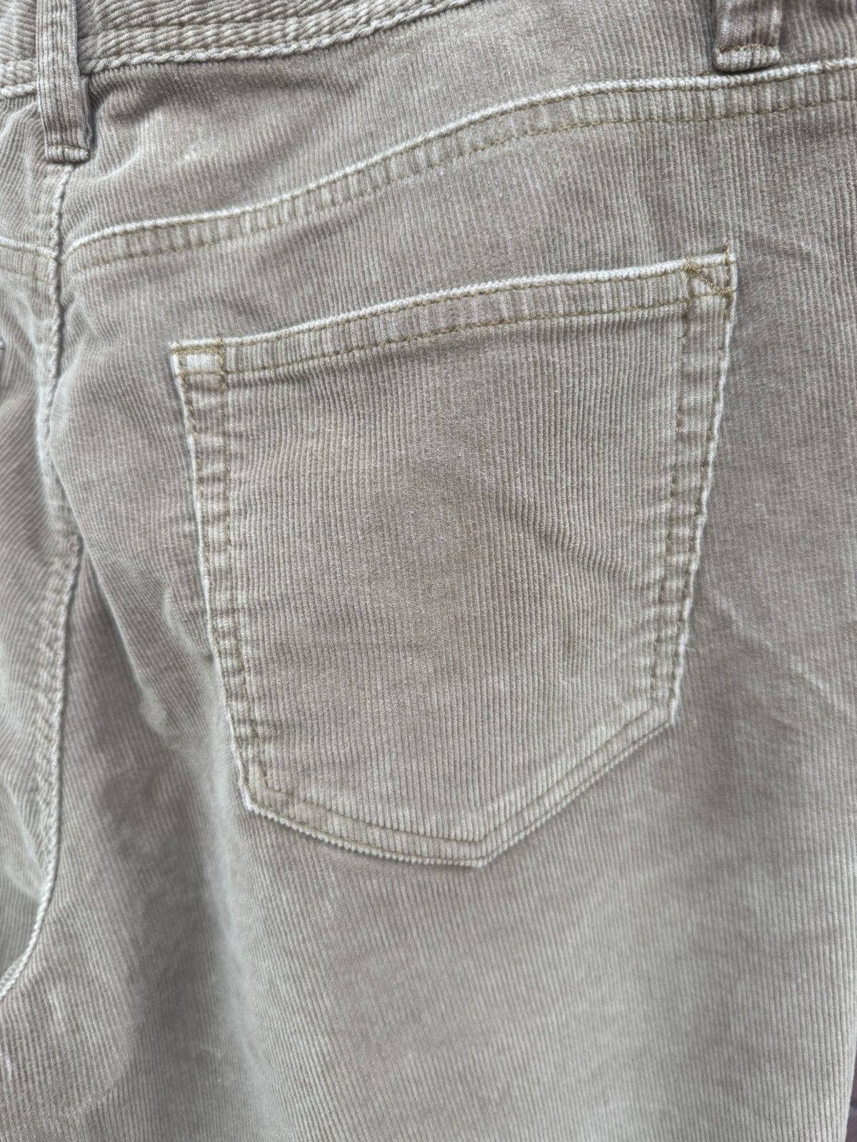 Eddie Bauer Eddie Bauer Corduroy Pants Beige Tan Taupe Bootcut Flared Size 30" / US 8 / IT 44 - 7 Thumbnail