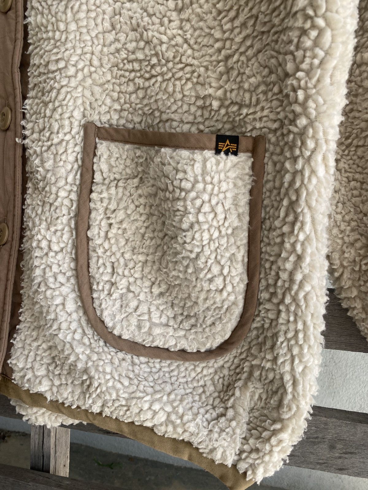 Avirex 🔥 Oversizes 🔥 Vintage 2000s Avirex Sherpa Jacket - 24”x26.5” Size US M / EU 48-50 / 2 - 4 Thumbnail