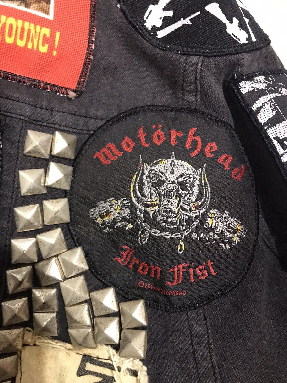 Band Tees Jacket punk………. Size US L / EU 52-54 / 3 - 10 Thumbnail